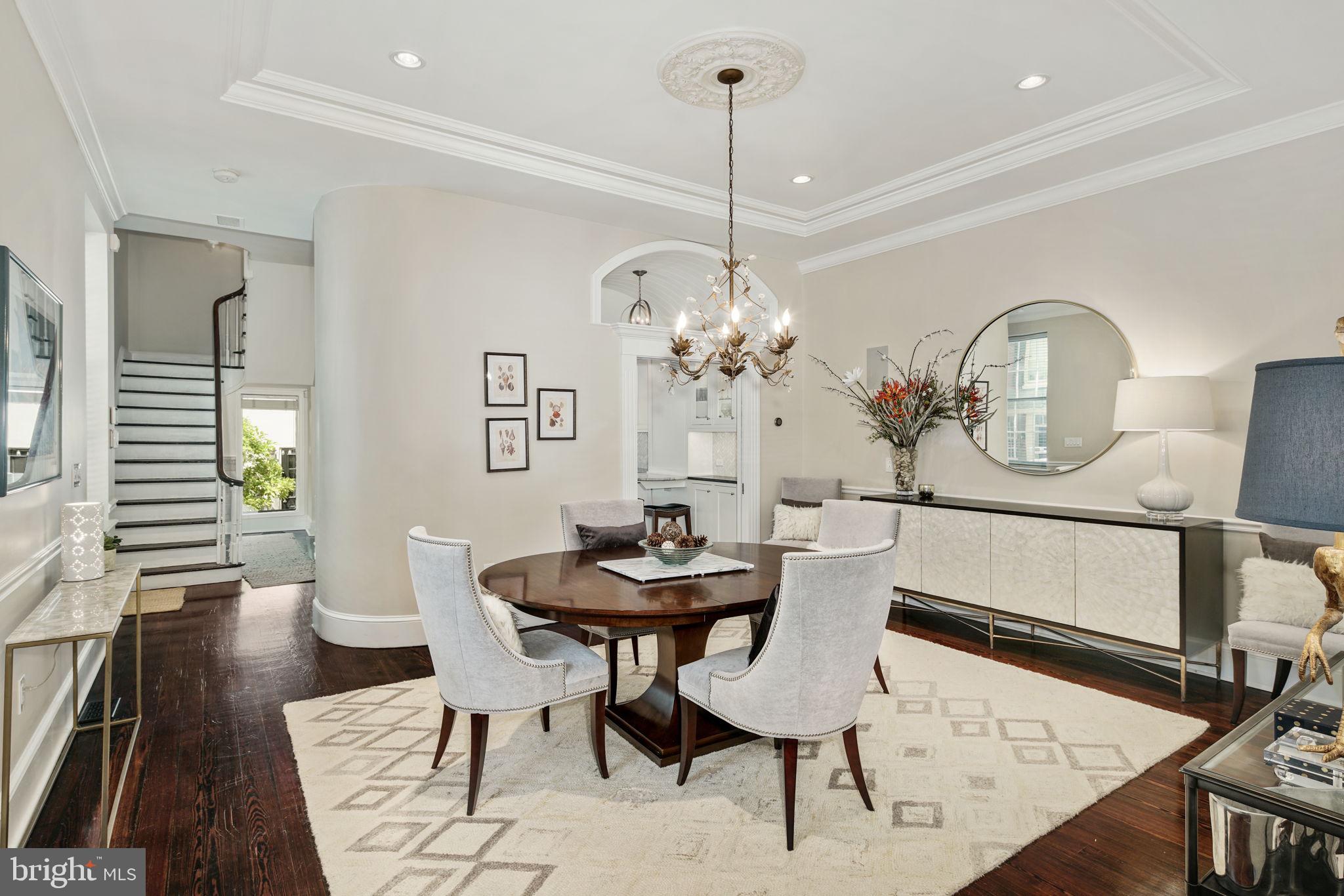 SOCIETY HILL - Residential