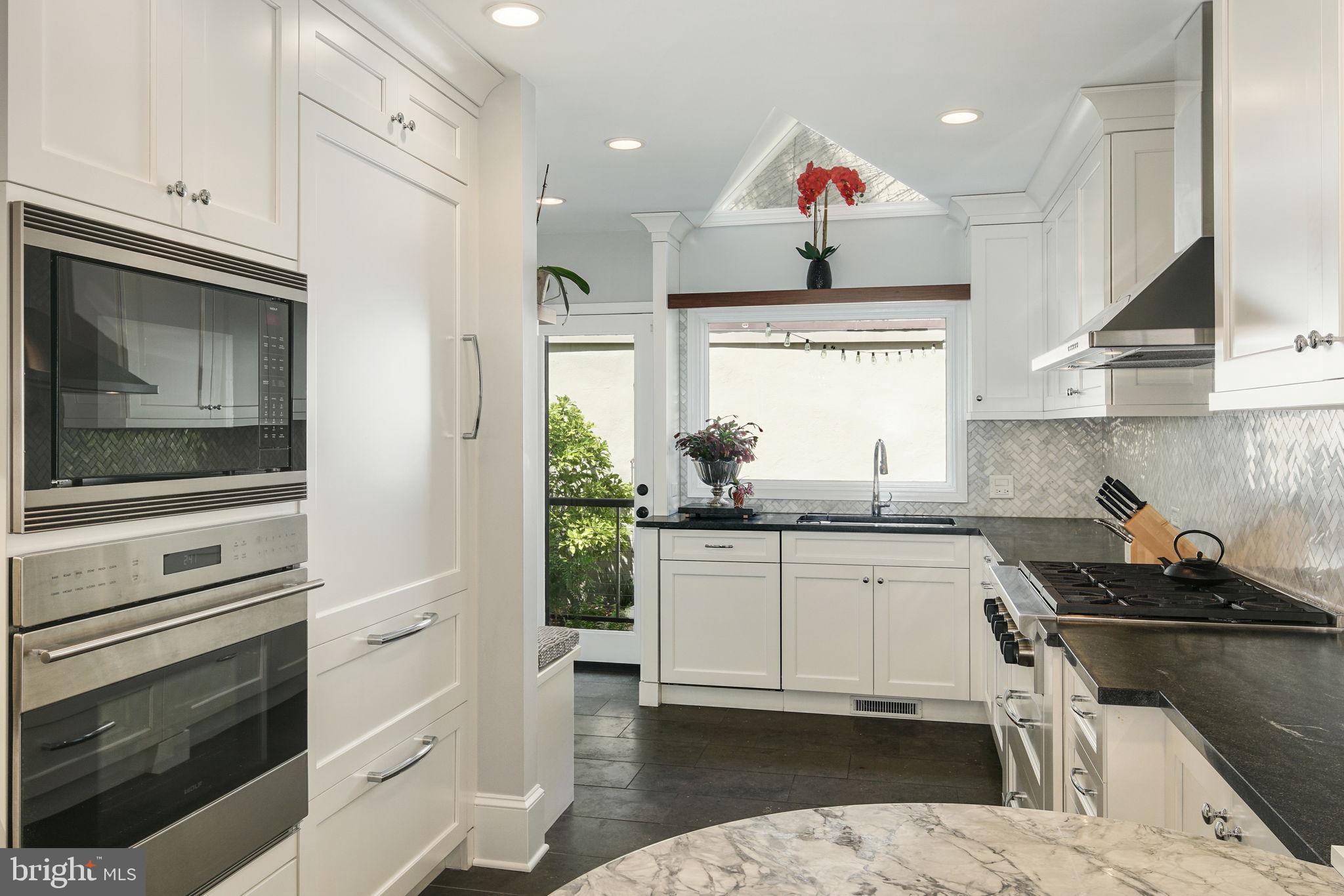 SOCIETY HILL - Residential