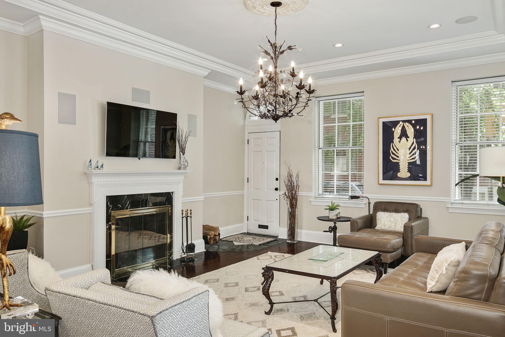 SOCIETY HILL - Residential