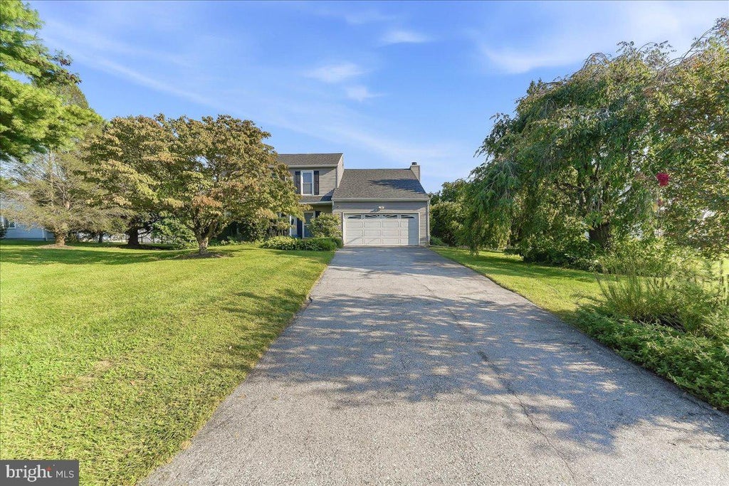 Photo of 1227 Victoria Lane, WEST CHESTER, PA 19380 (MLS # PACT2136296)