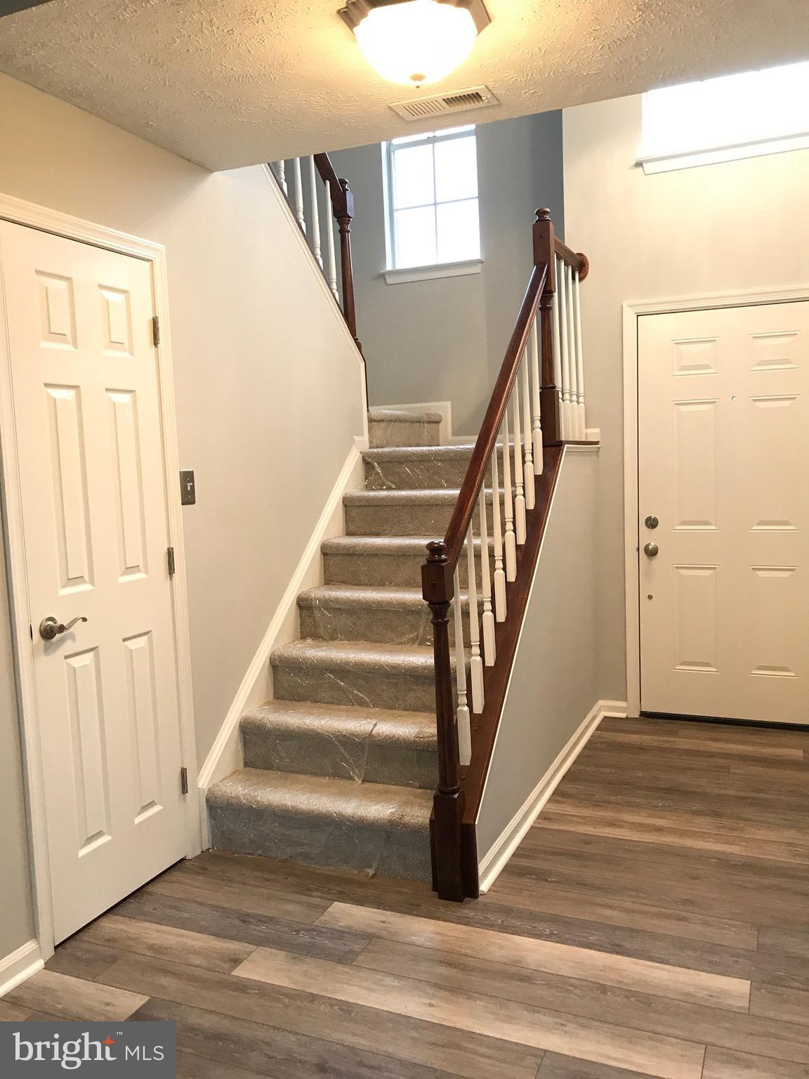 VILLAGES OF SALEM STATION - Residential Lease