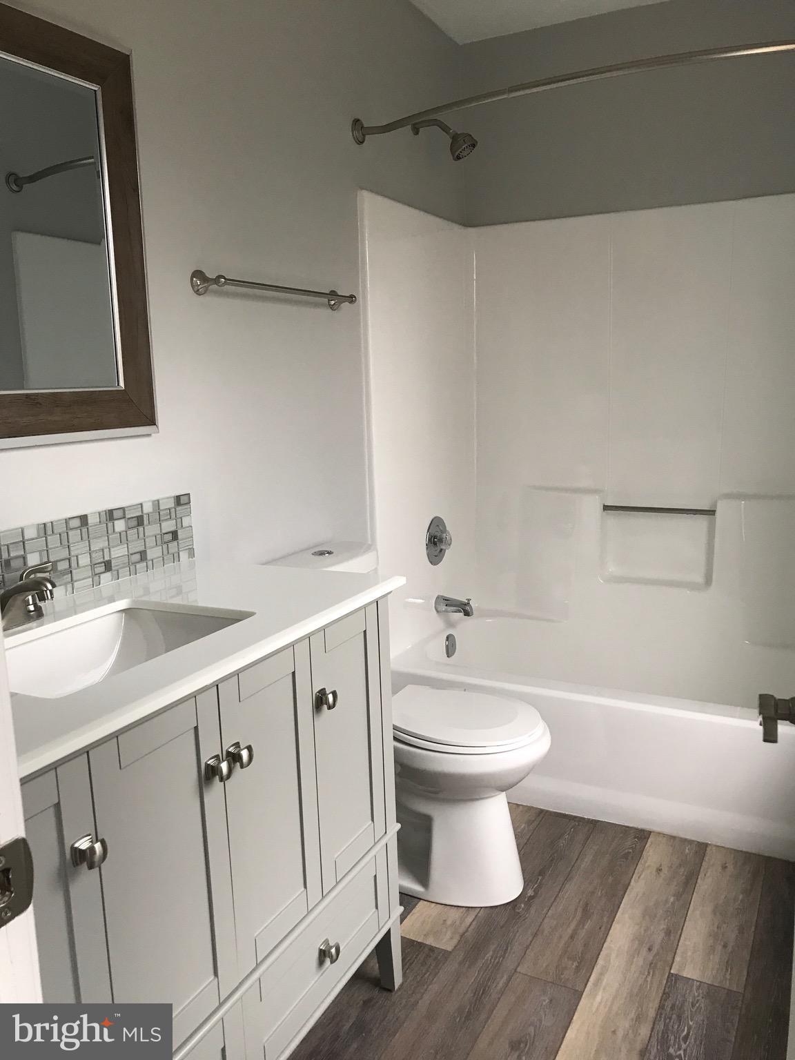 VILLAGES OF SALEM STATION - Residential Lease