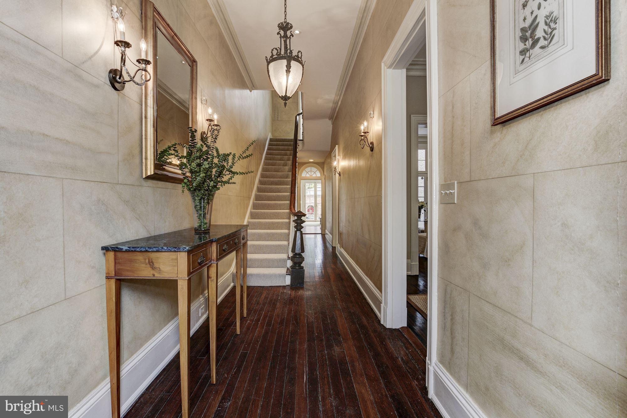 GEORGETOWN - Residential