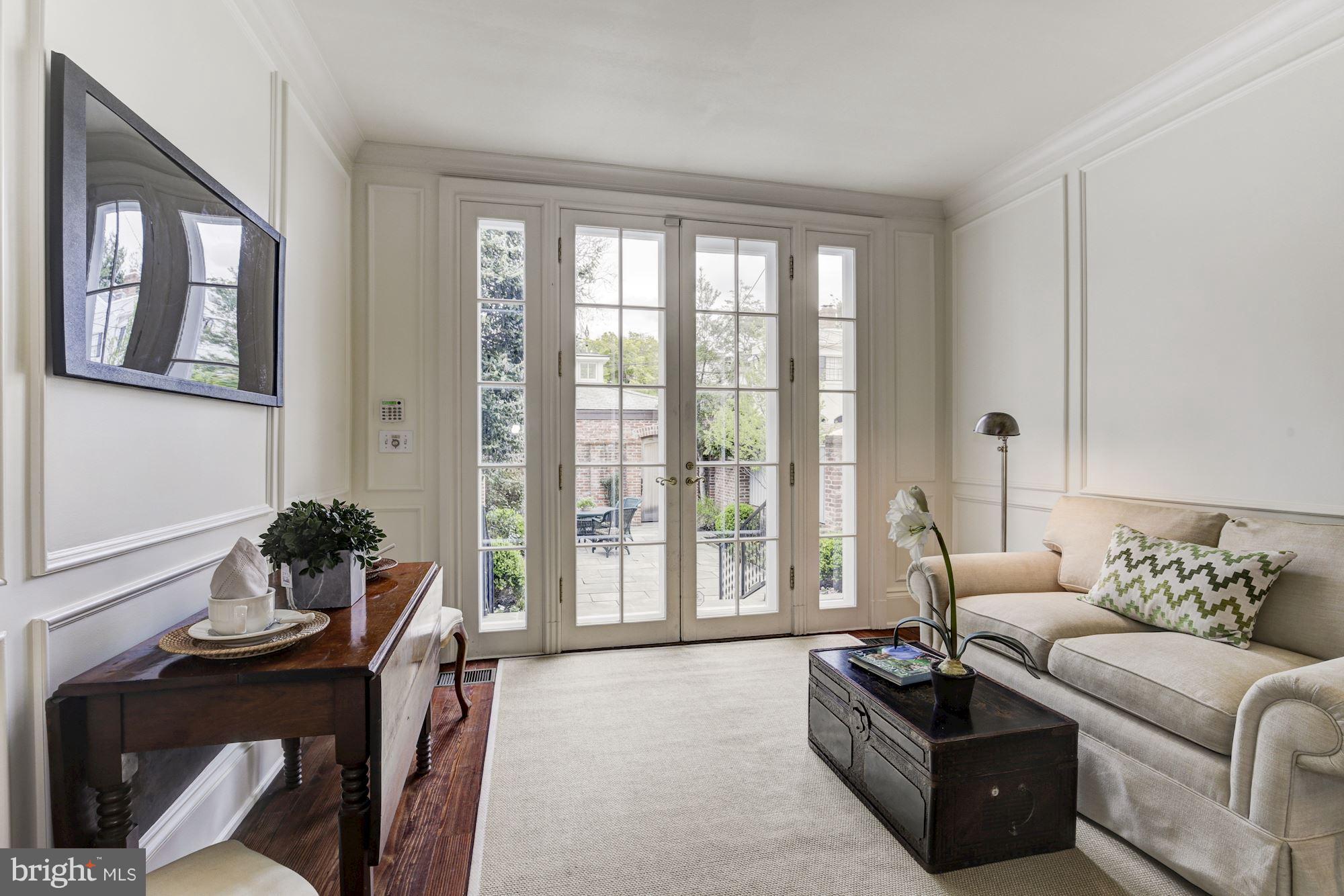 GEORGETOWN - Residential