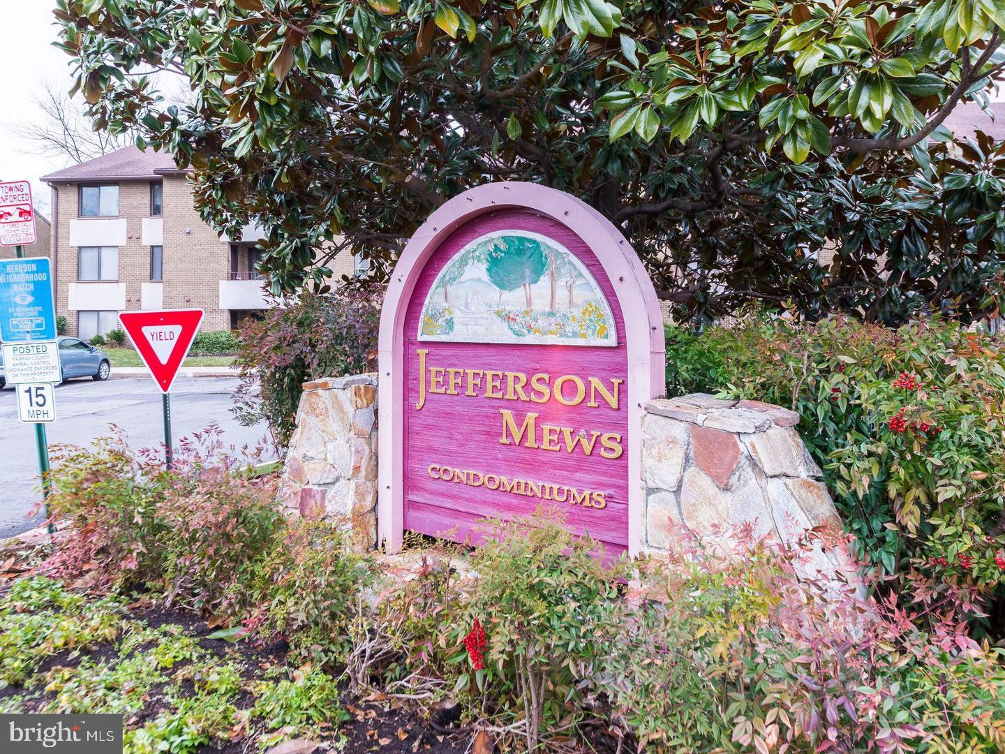 JEFFERSON MEWS - Residential