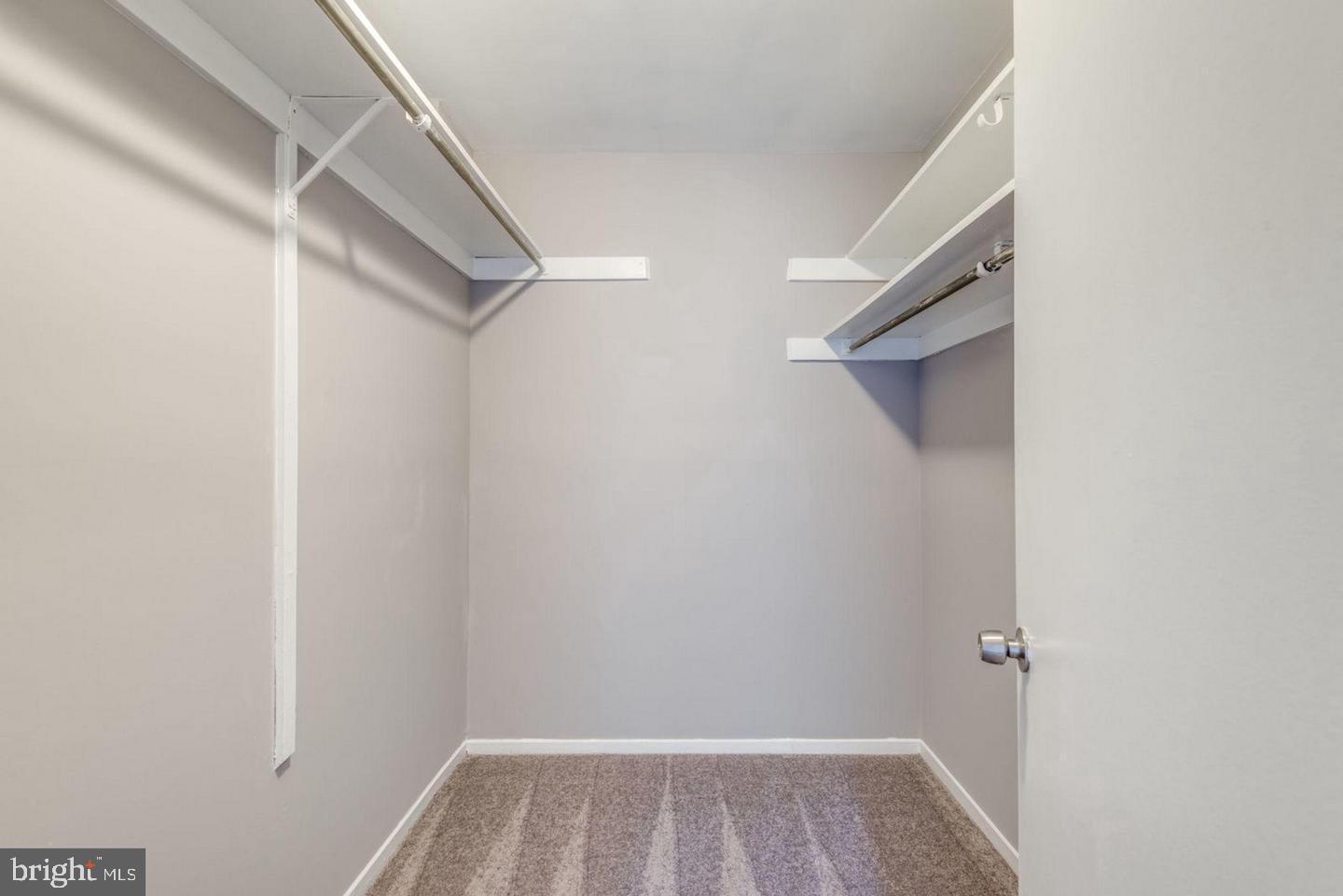 JEFFERSON MEWS - Residential