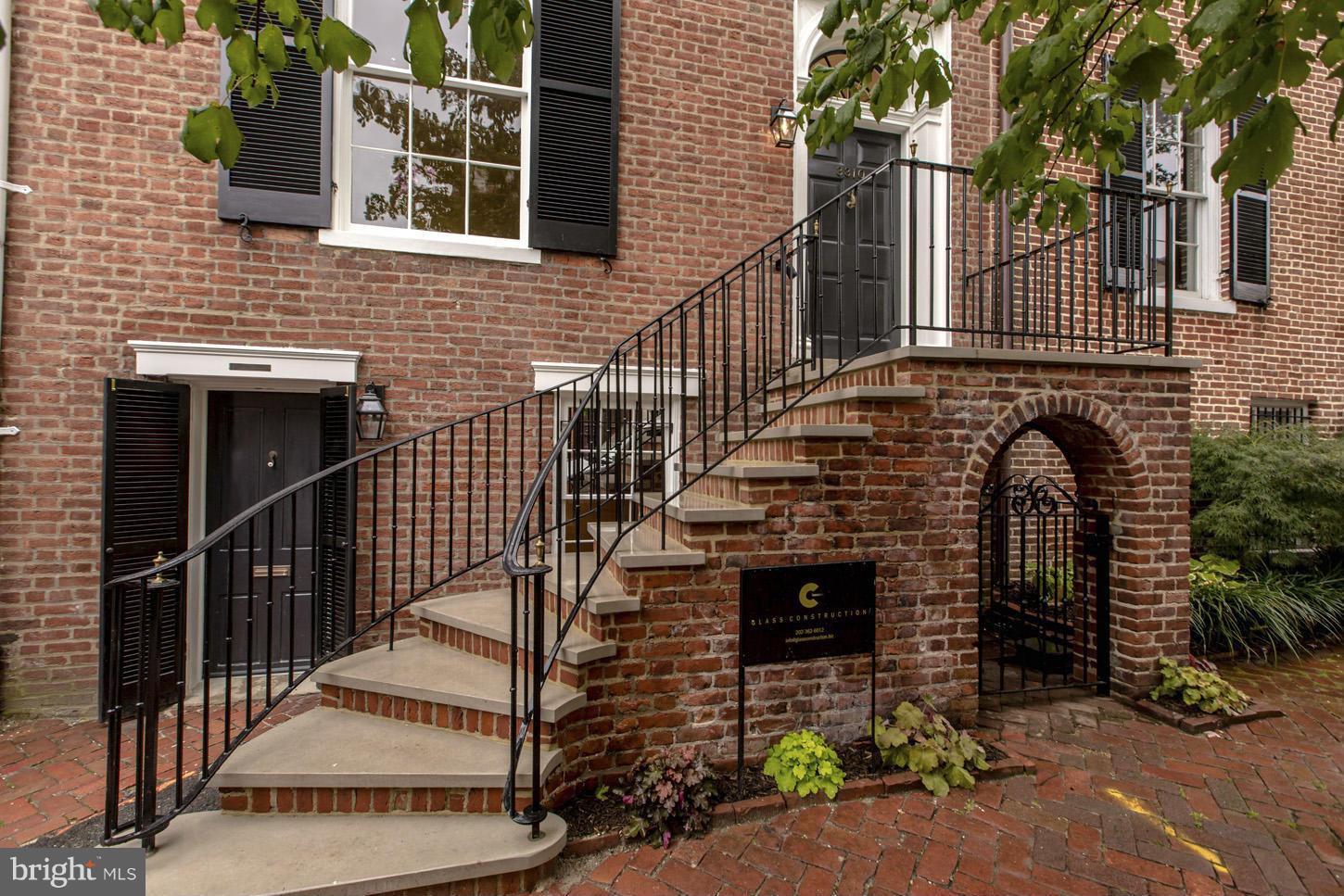 GEORGETOWN - Residential