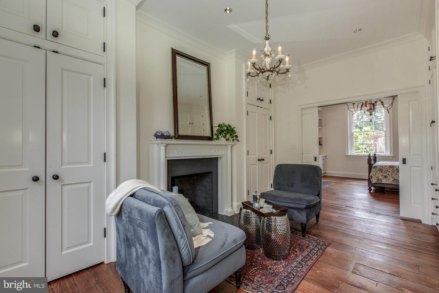 GEORGETOWN - Residential