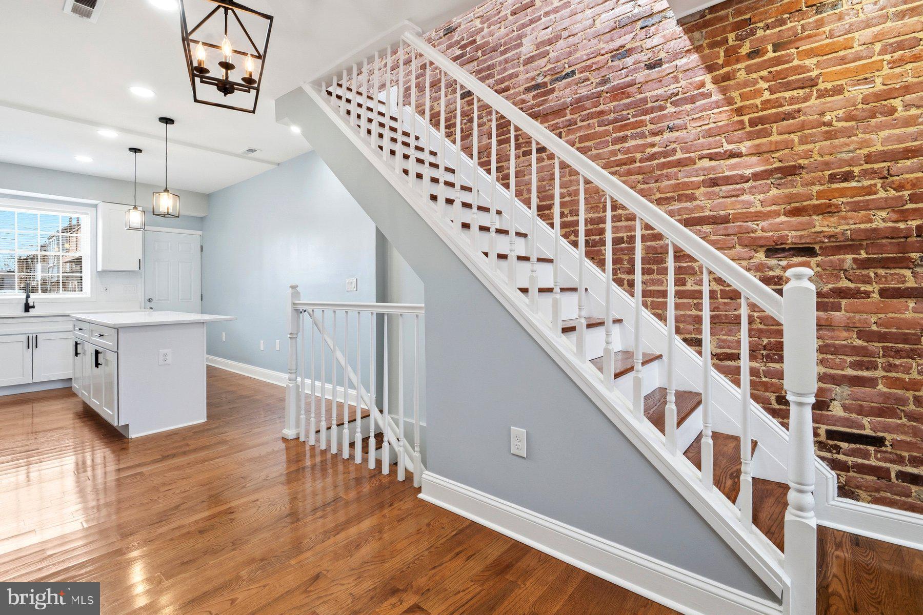 EAST BALTIMORE MIDWAY - Residential