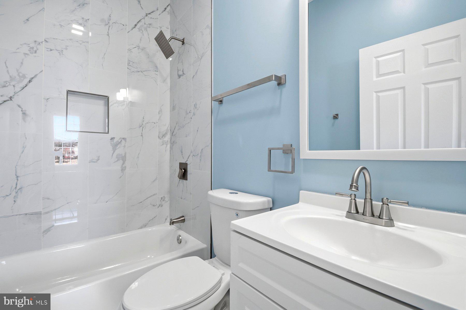 EAST BALTIMORE MIDWAY - Residential