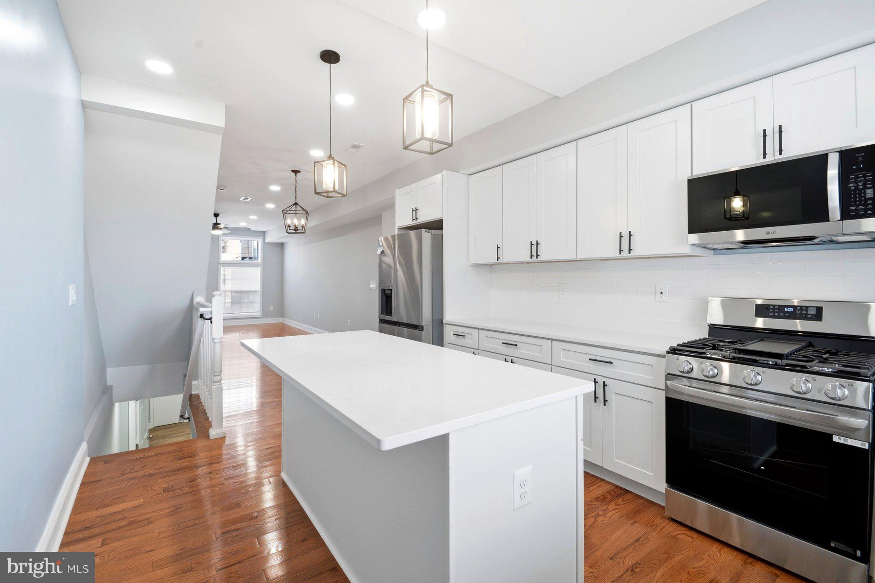 EAST BALTIMORE MIDWAY - Residential