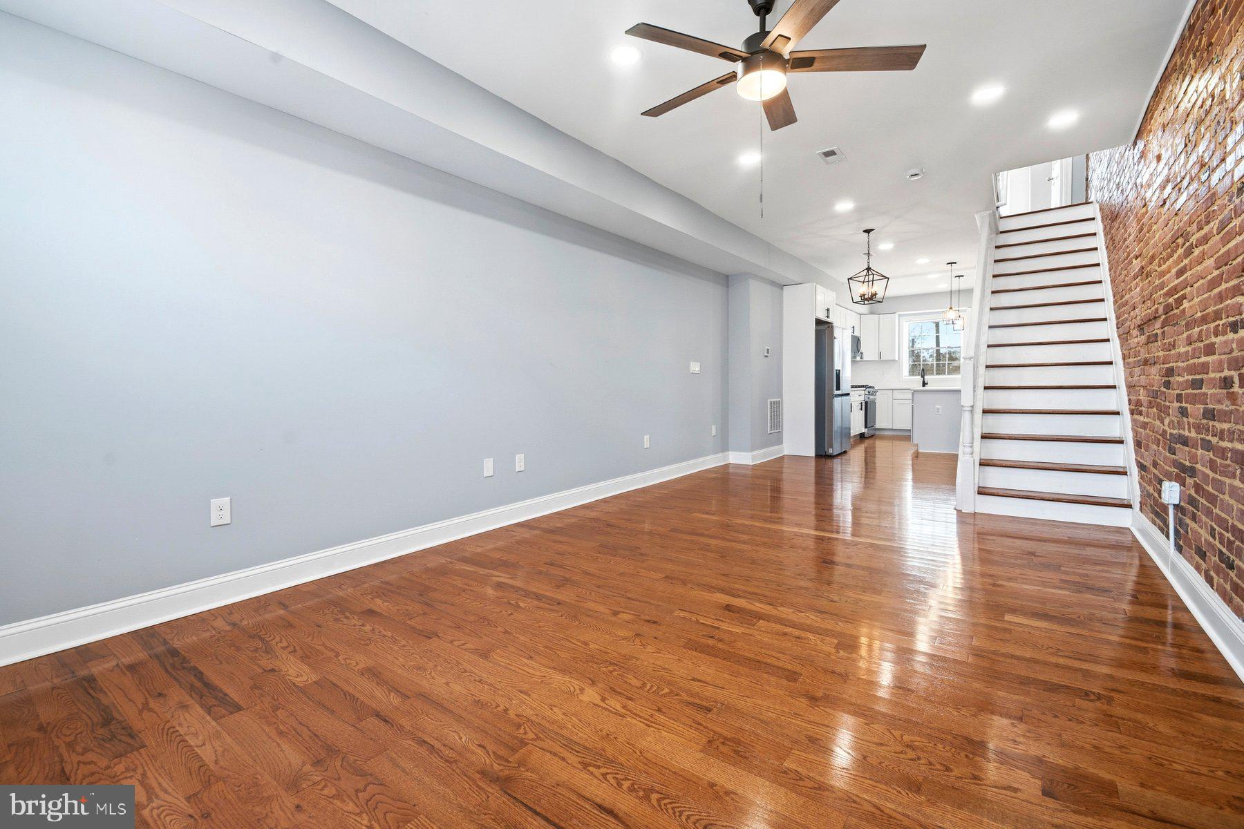 EAST BALTIMORE MIDWAY - Residential