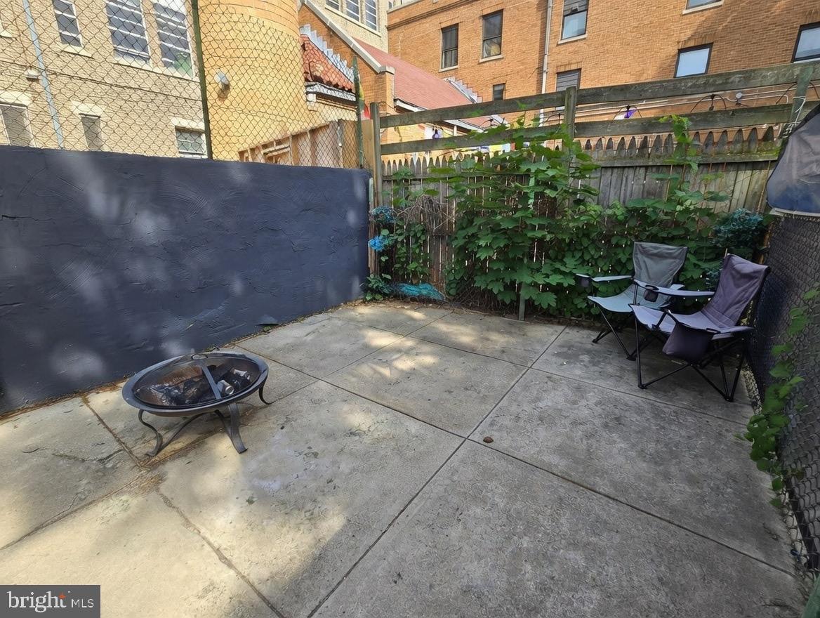 HARROWGATE - Residential