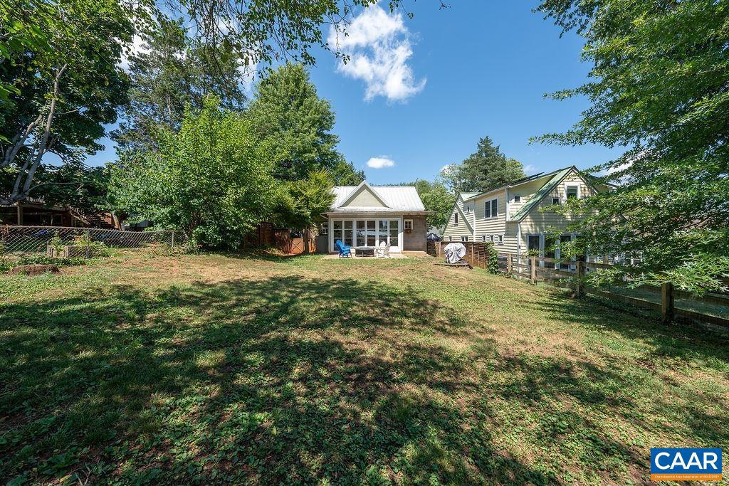 BELMONT - Residential