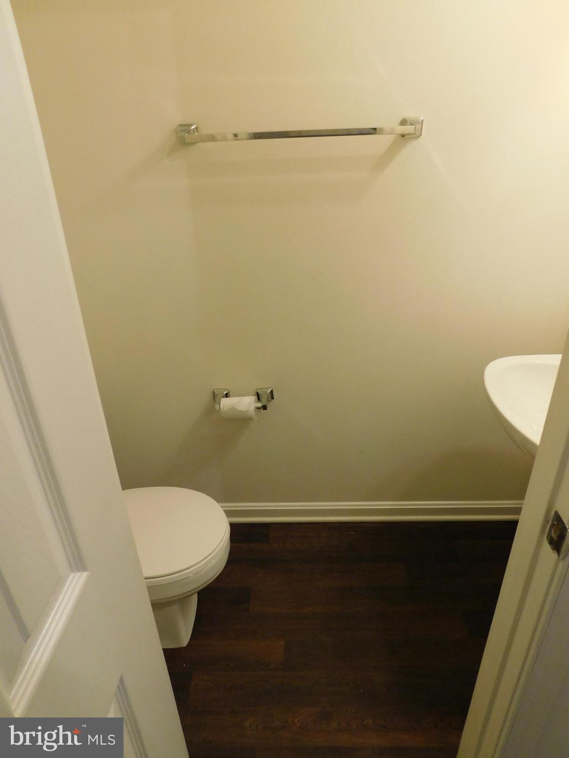 PARK RIDGE - Residential Lease