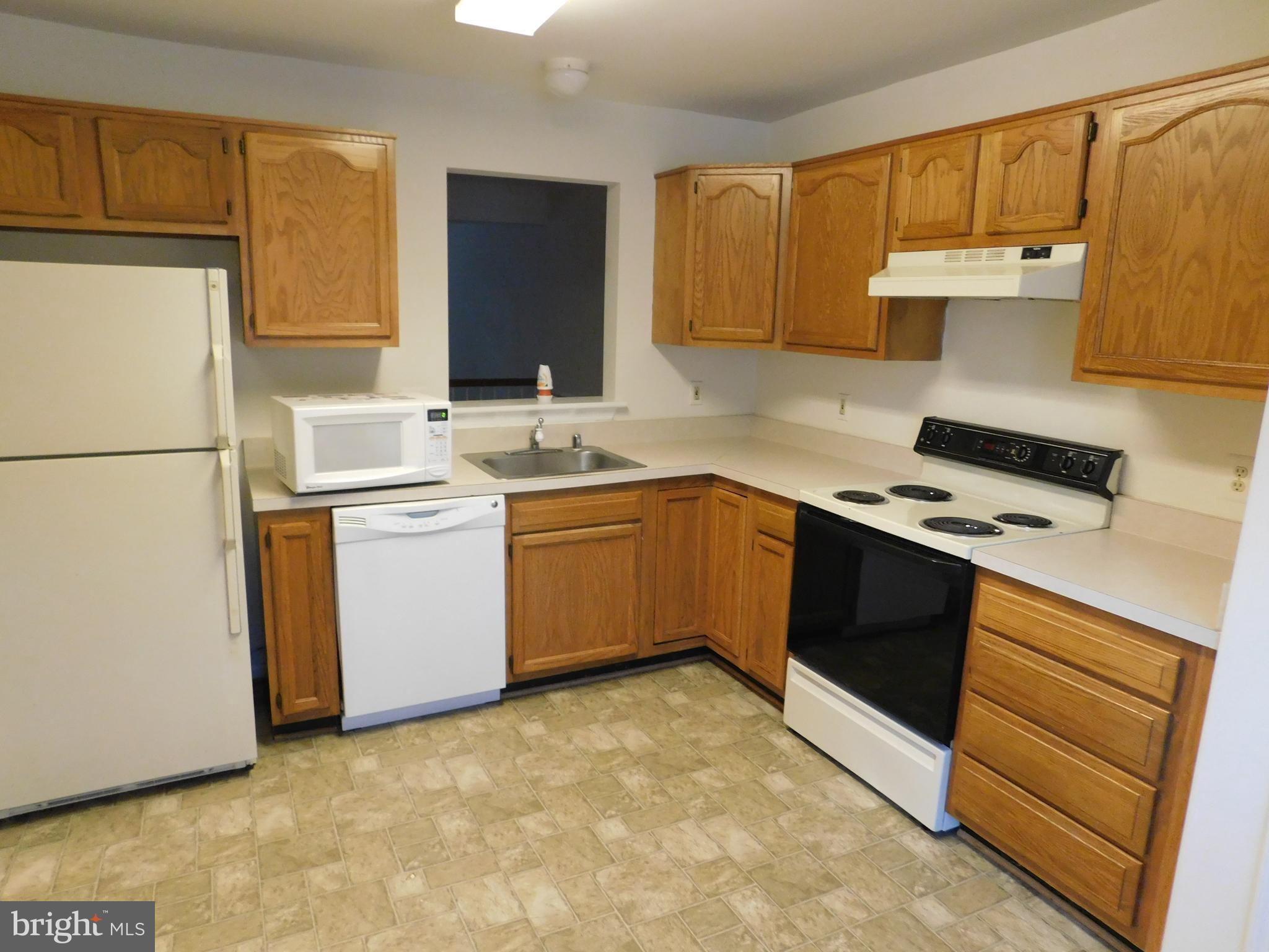 PARK RIDGE - Residential Lease