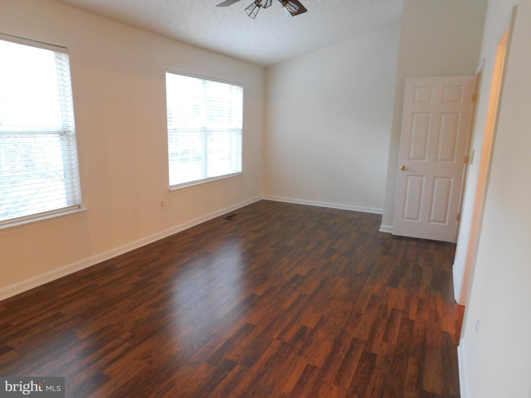 PARK RIDGE - Residential Lease