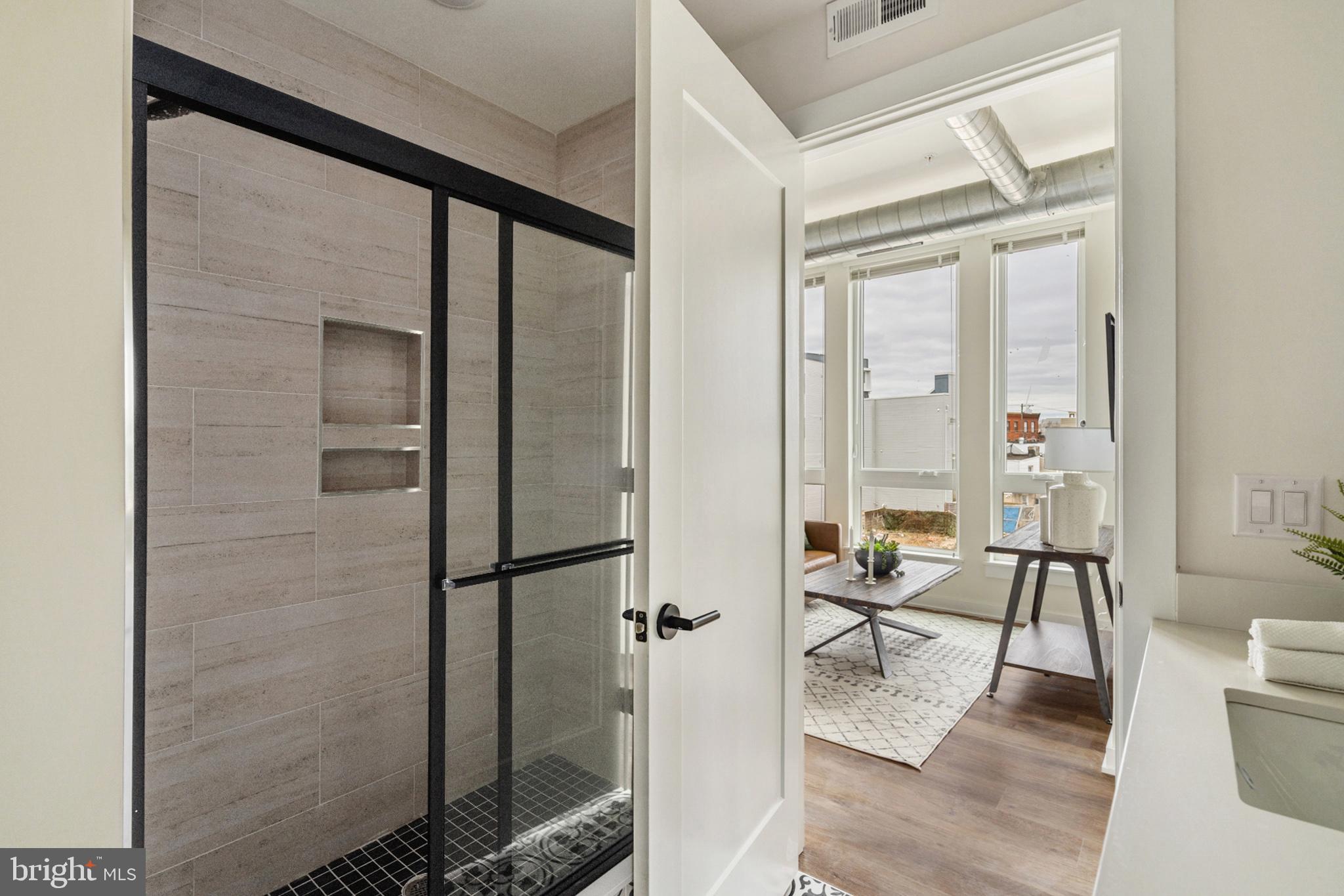 FISHTOWN - Residential Lease