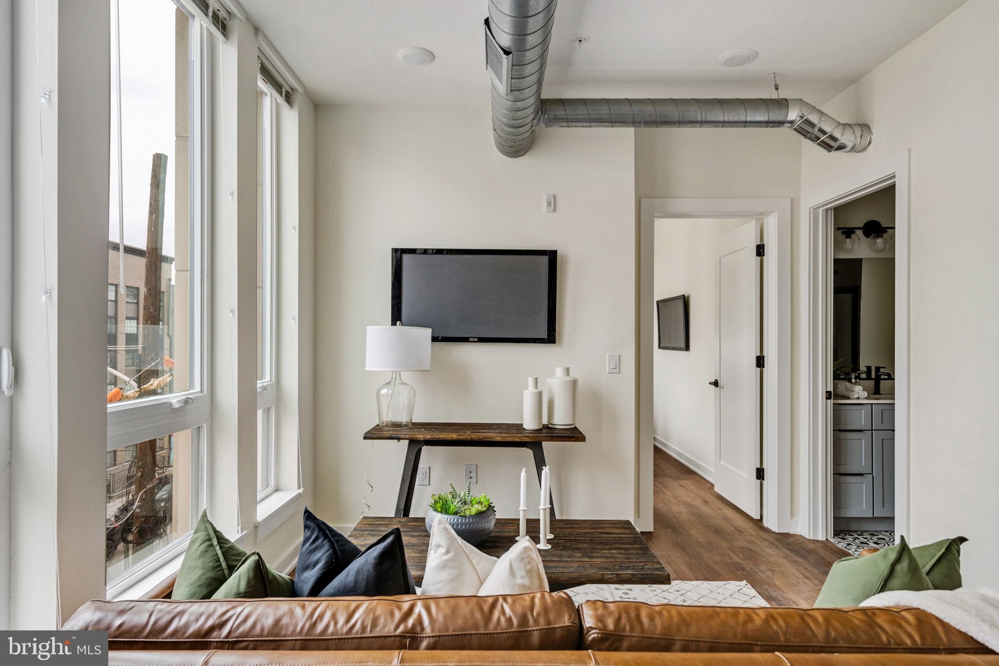 FISHTOWN - Residential Lease