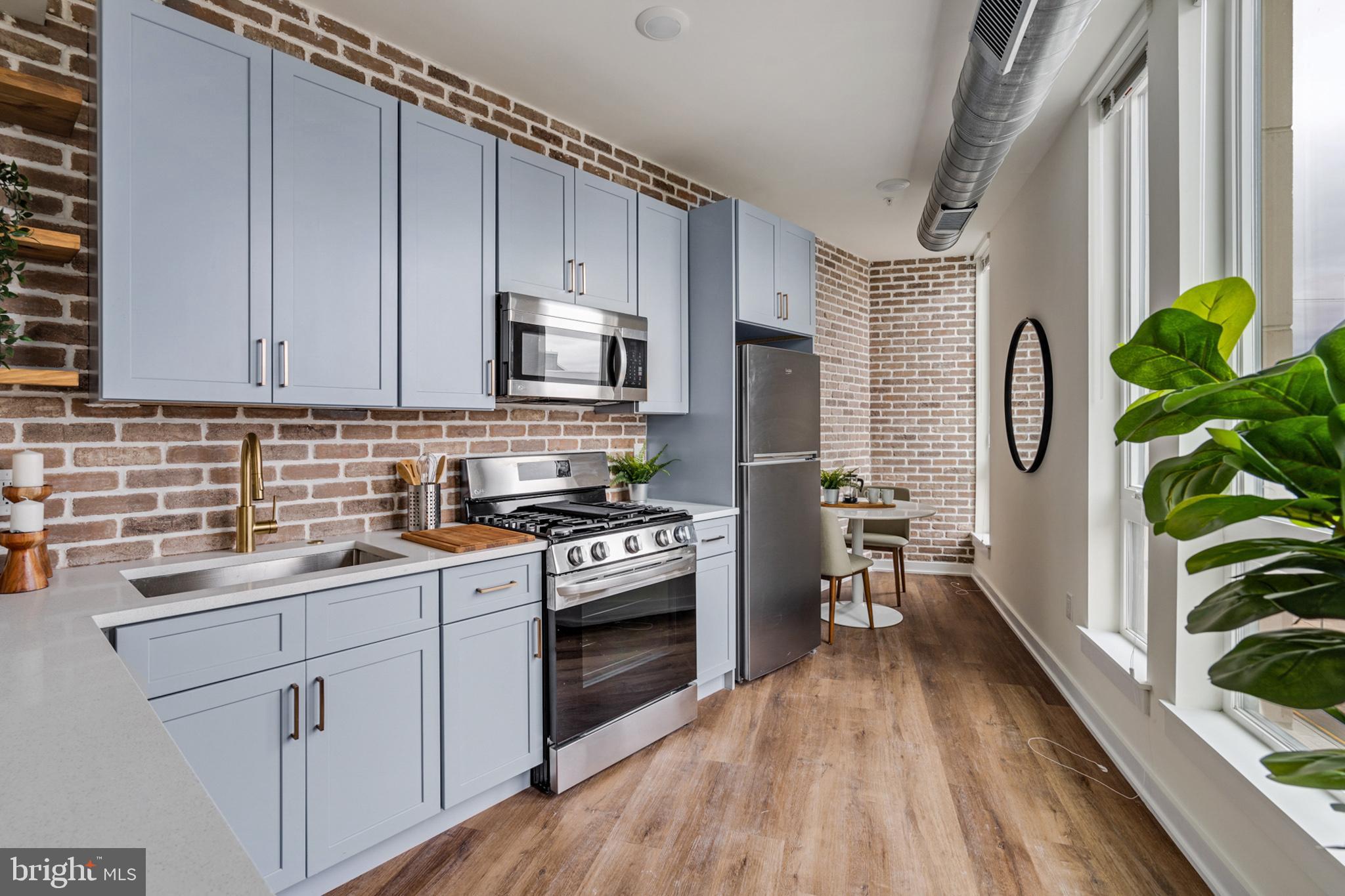 FISHTOWN - Residential Lease
