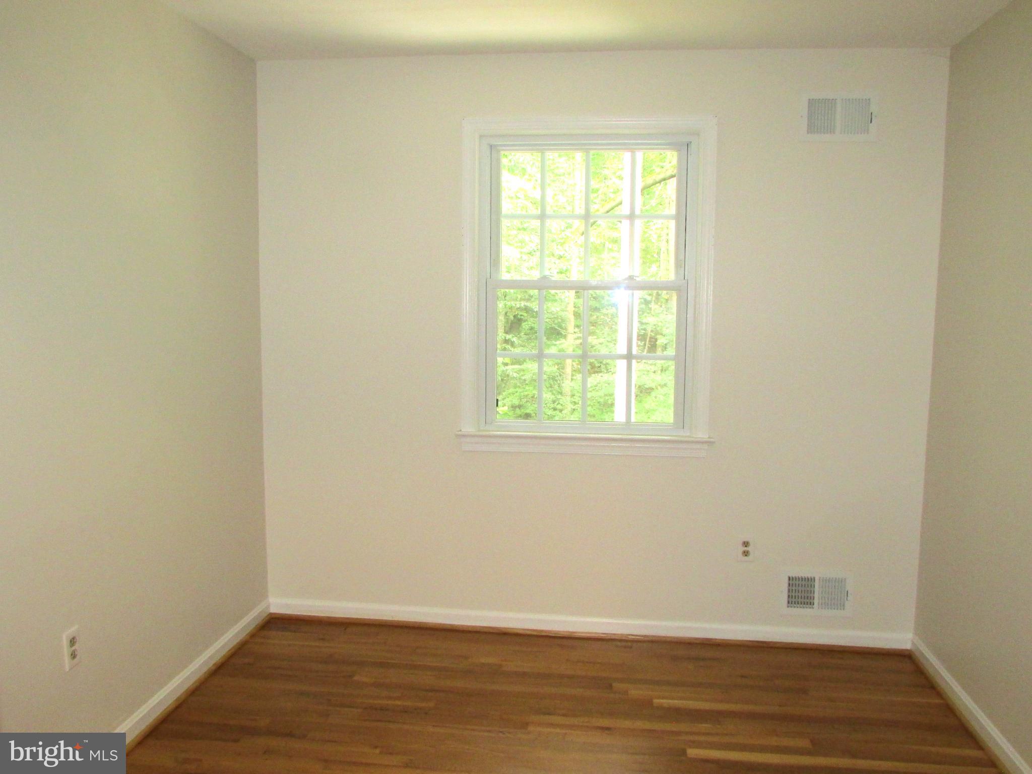 CHAPEL GLEN - Residential Lease