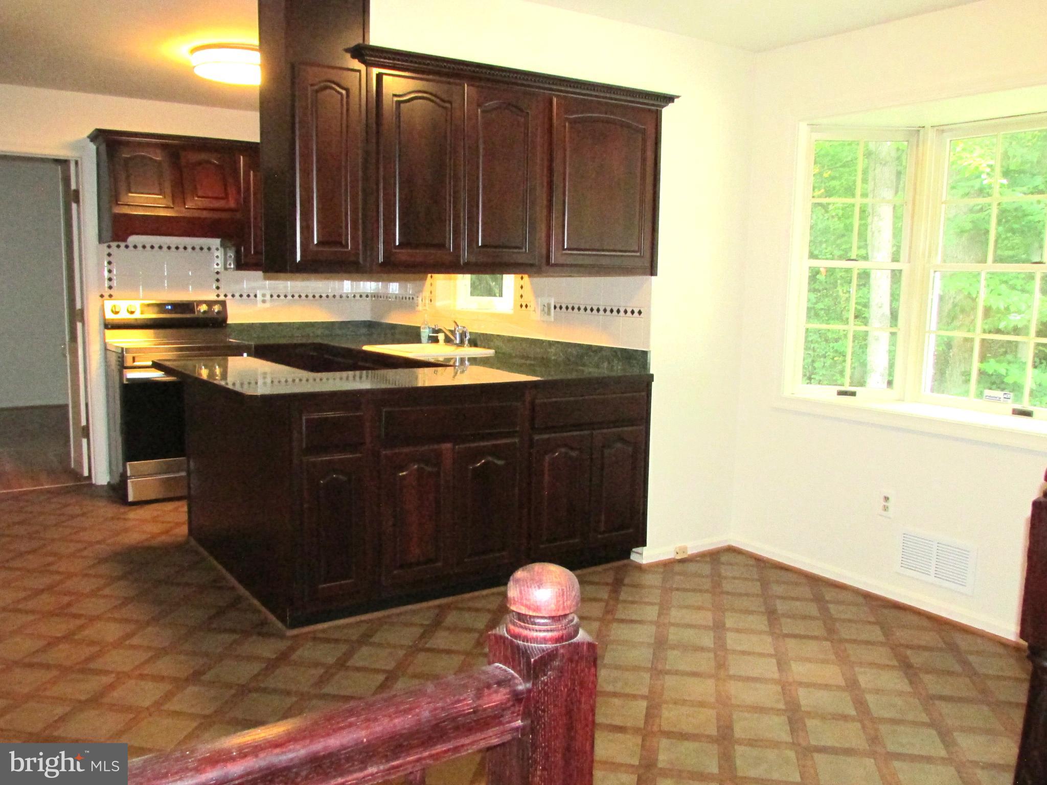 CHAPEL GLEN - Residential Lease