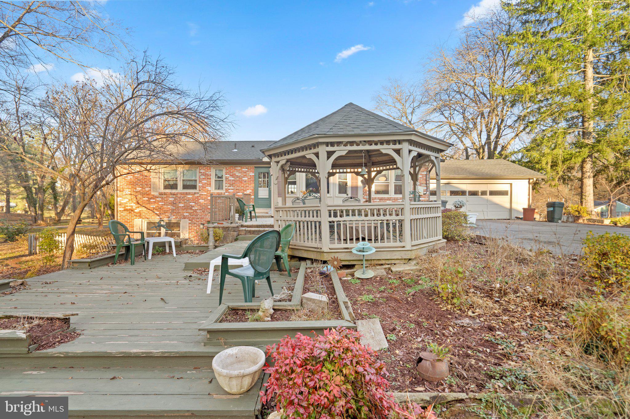 SAM RICE MANOR - Residential