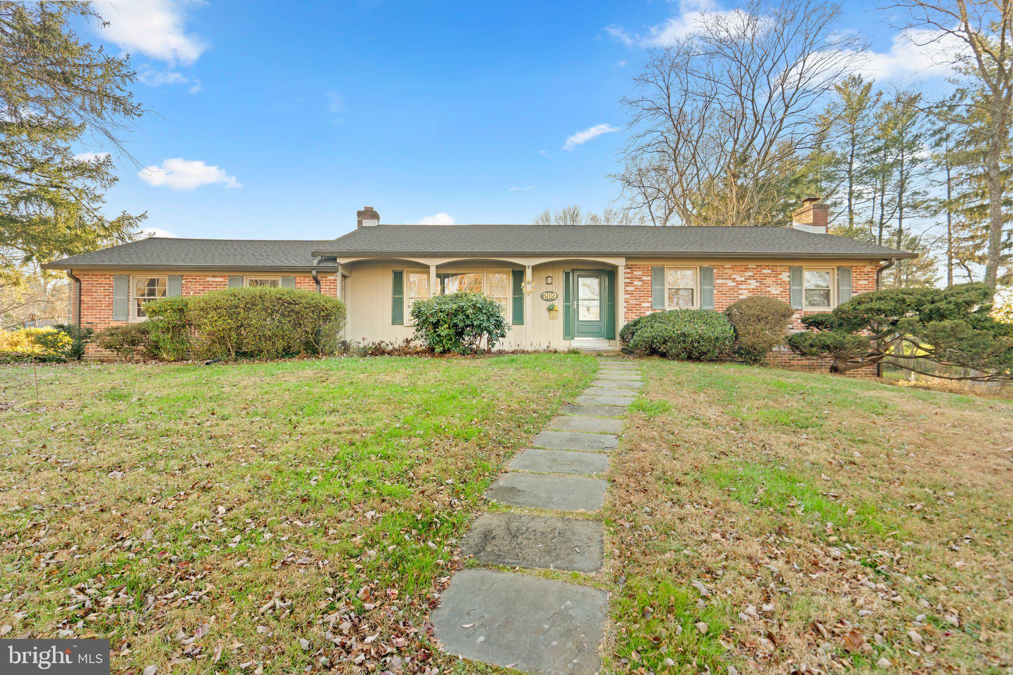 SAM RICE MANOR - Residential