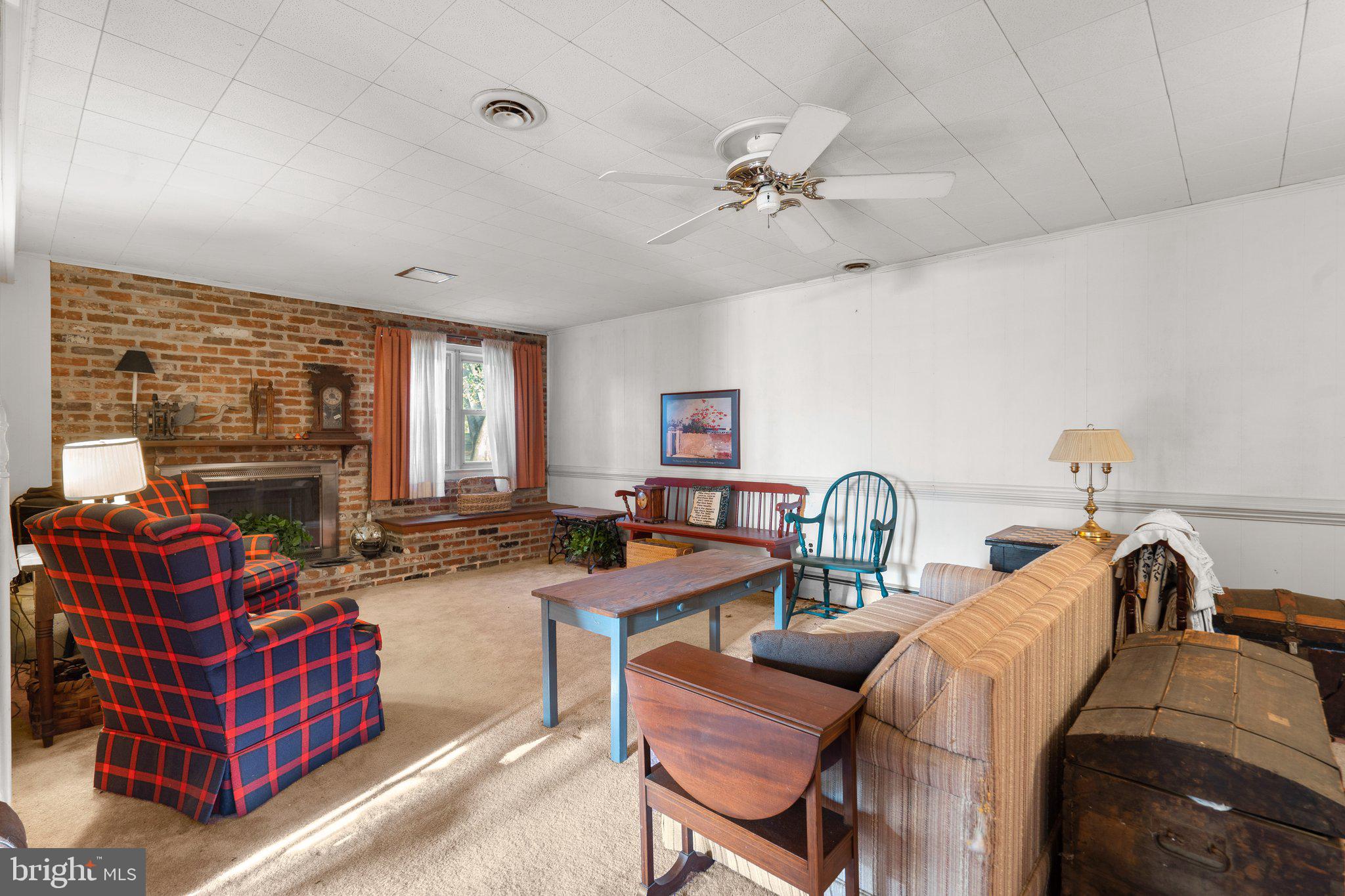 SAM RICE MANOR - Residential