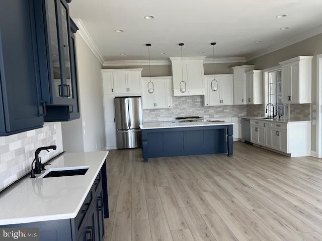 HAYDN MANOR - Residential