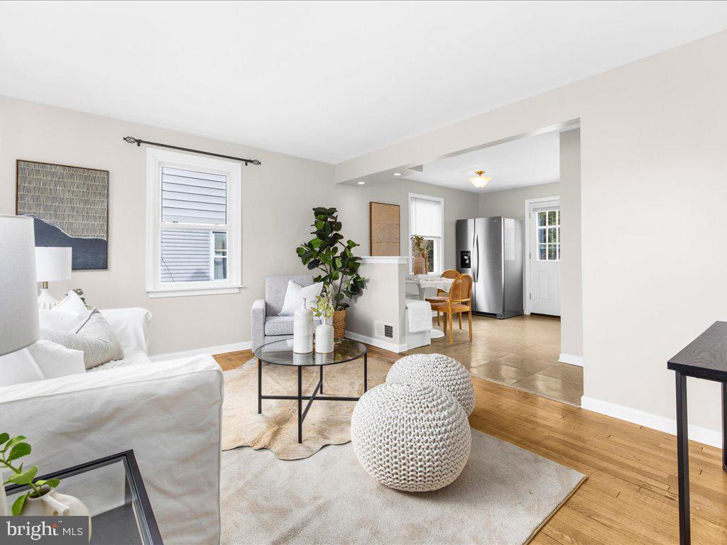 PERRY HALL - Residential