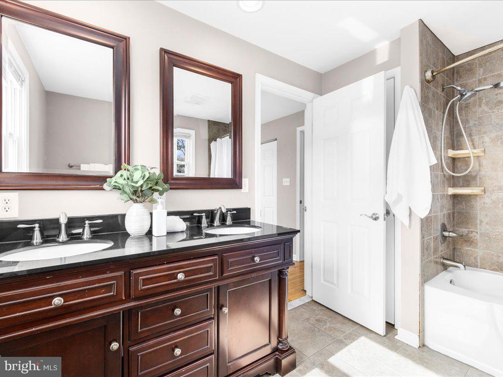 PERRY HALL - Residential