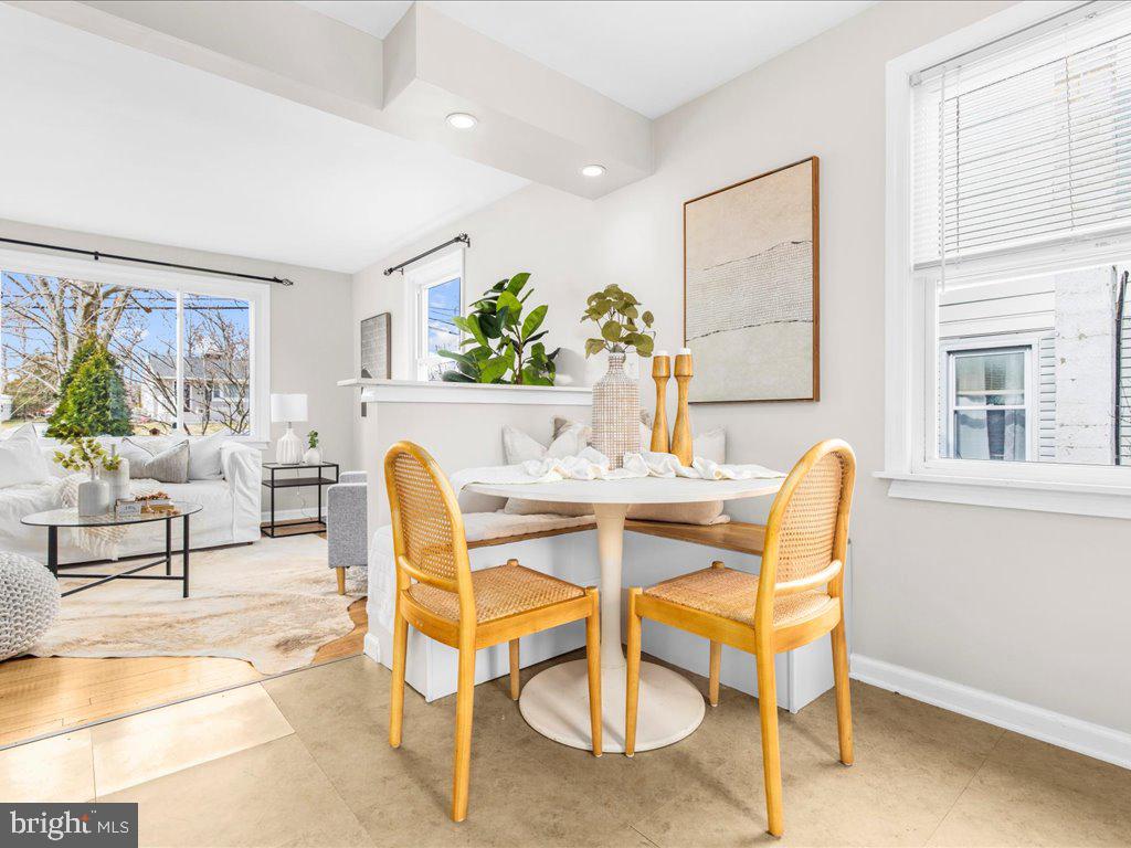 PERRY HALL - Residential