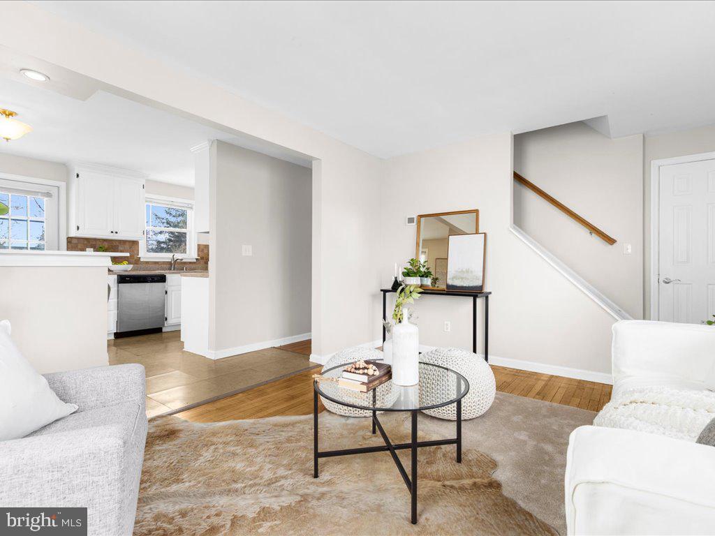 PERRY HALL - Residential