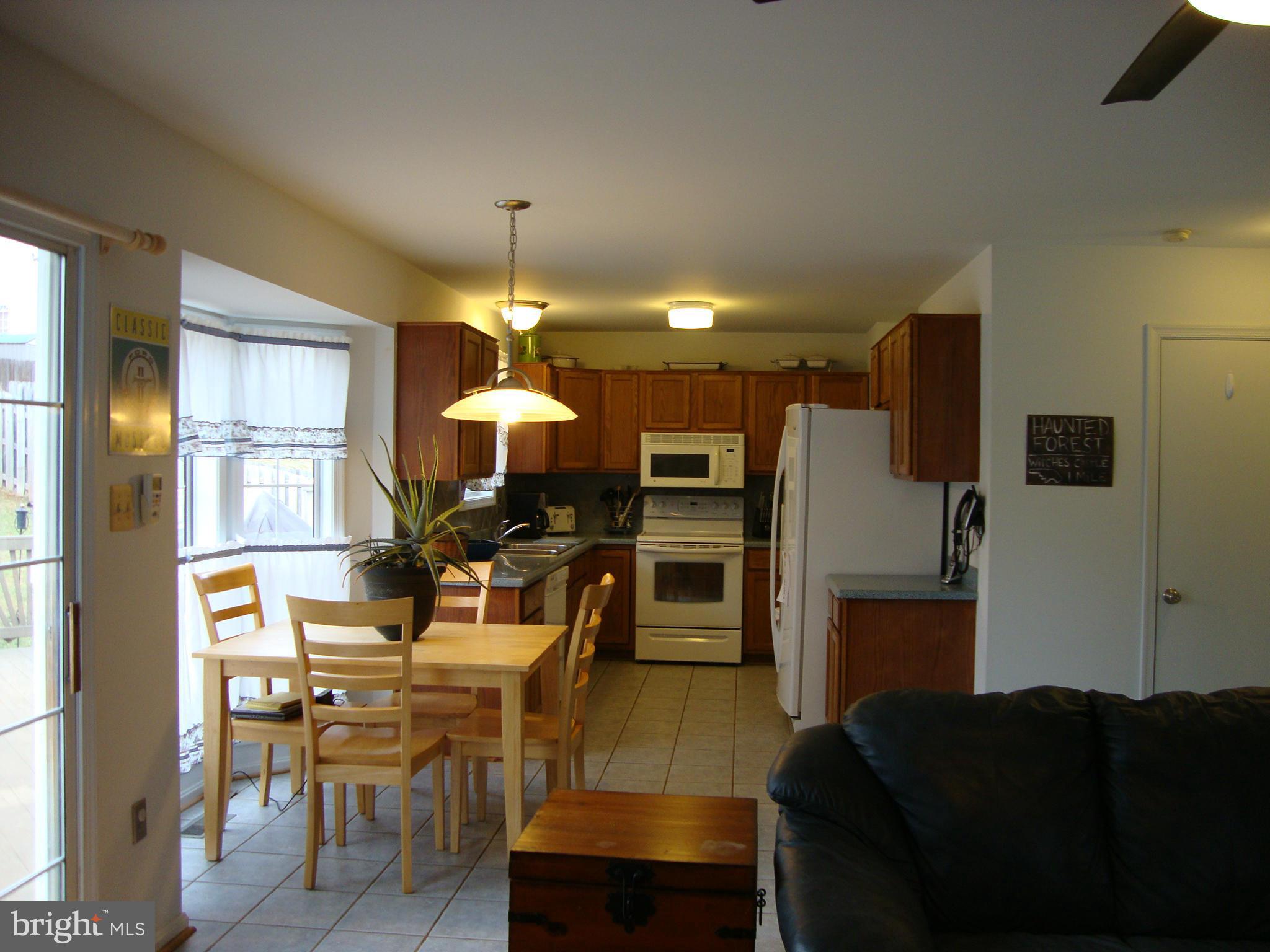 STONE HILL ESTATES - Residential