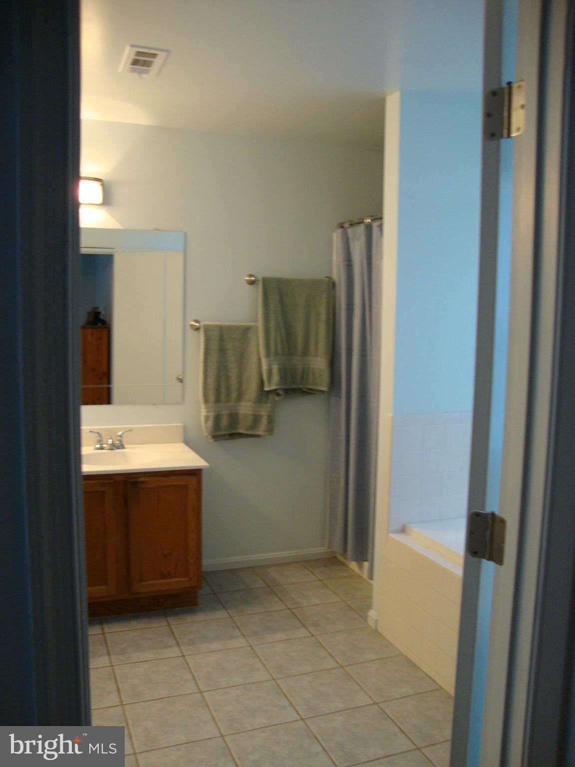 STONE HILL ESTATES - Residential