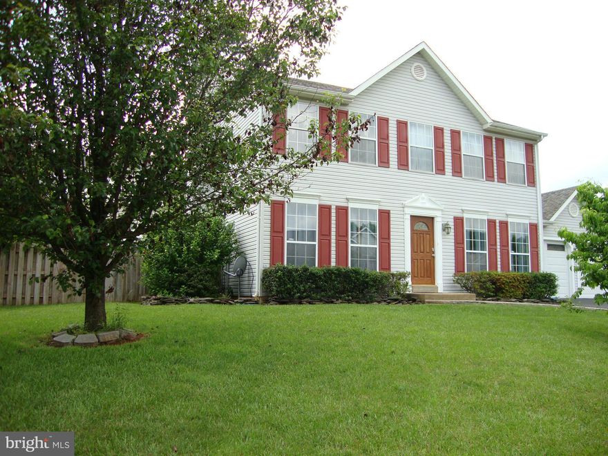 Location AND a large corner lot! Chance to own in Stone Hill Estates close to everything Stafford offers! Hardwood & ceramic flooring on main, large master suite w/ sitting area will not disappoint. Open office/family room/ to kitchen w/ wood burning fireplace for snow days. X-large fully fenced rear yard w/ separate fenced garden area. Full basement with rough in to make your own! Home warranty!