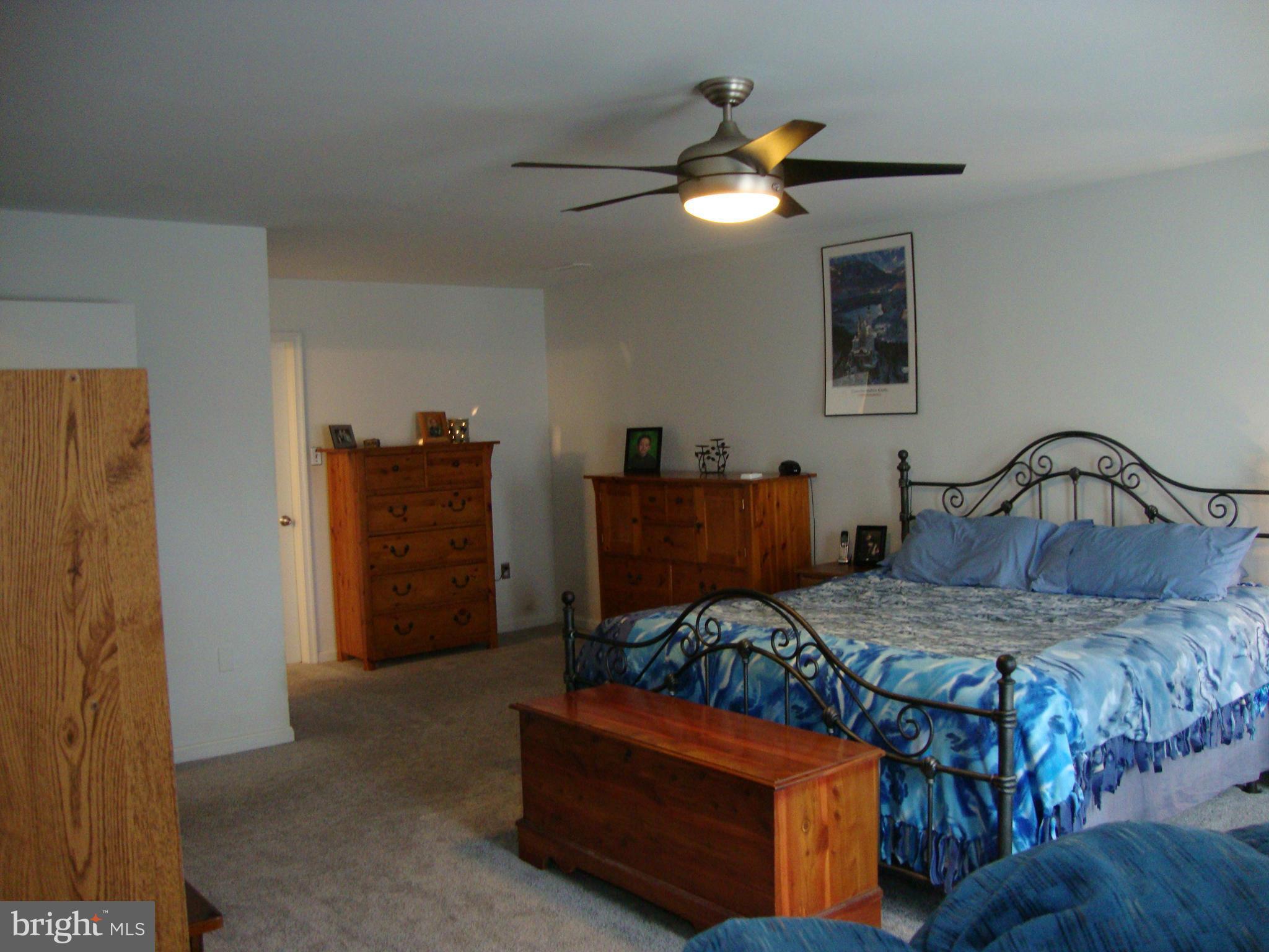 STONE HILL ESTATES - Residential