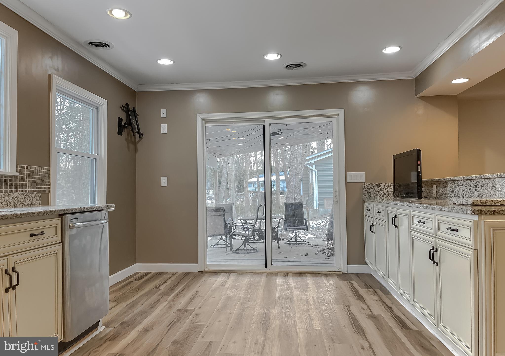 GOLDEN BEACH - Residential Lease