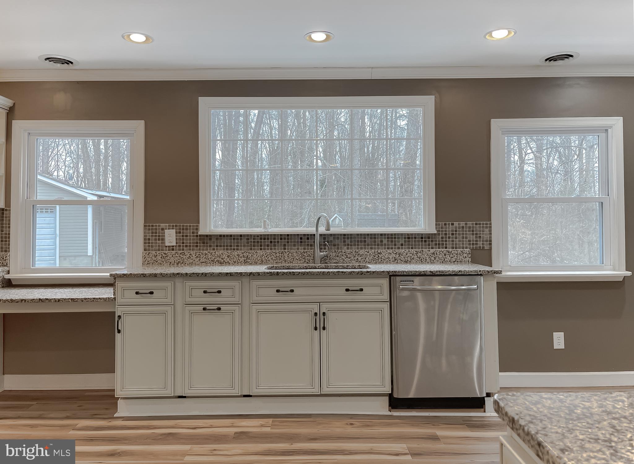 GOLDEN BEACH - Residential Lease