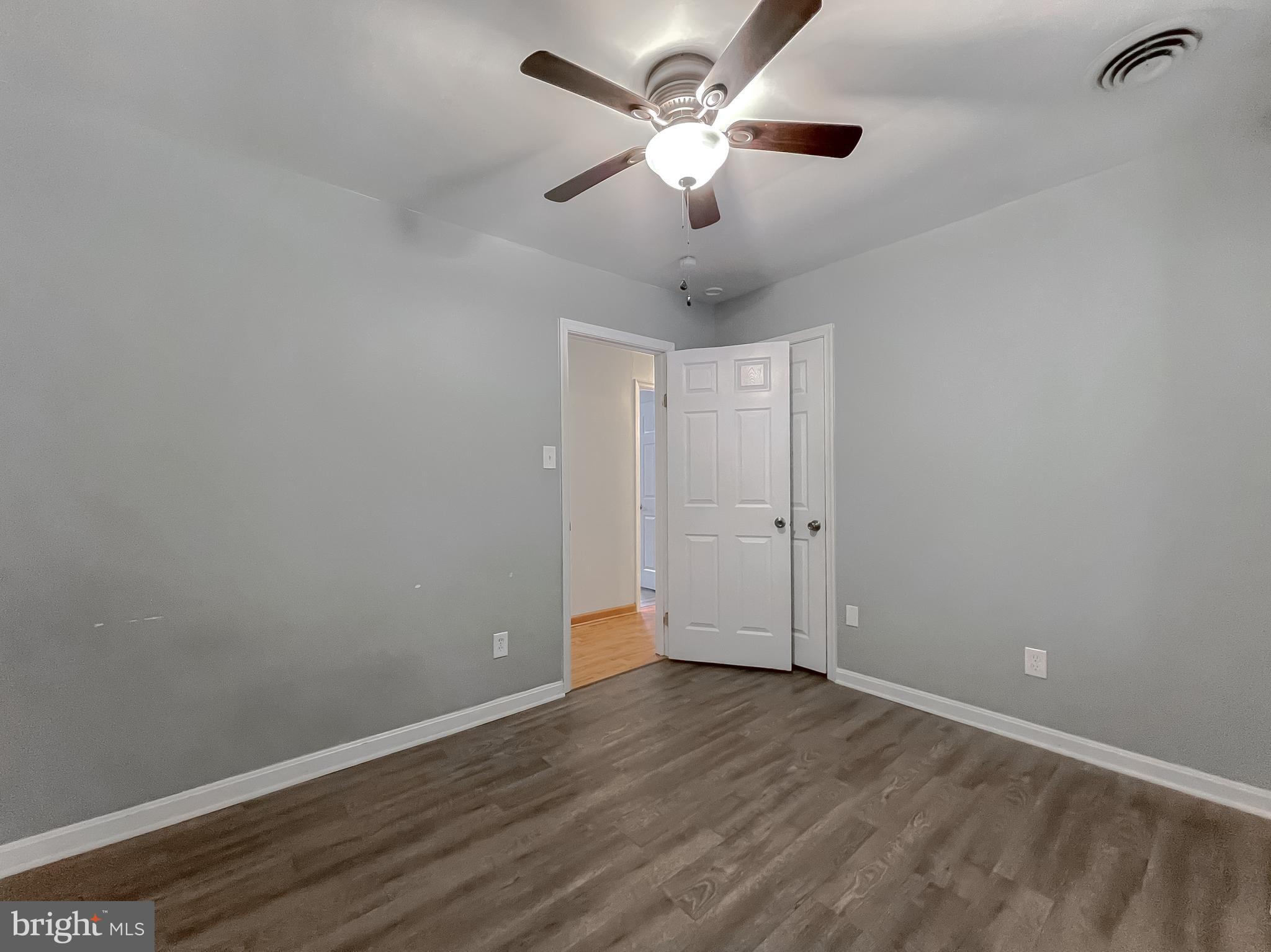 GOLDEN BEACH - Residential Lease