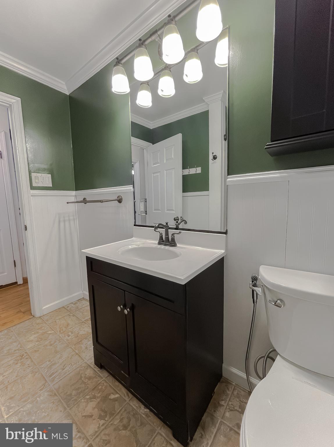 GOLDEN BEACH - Residential Lease