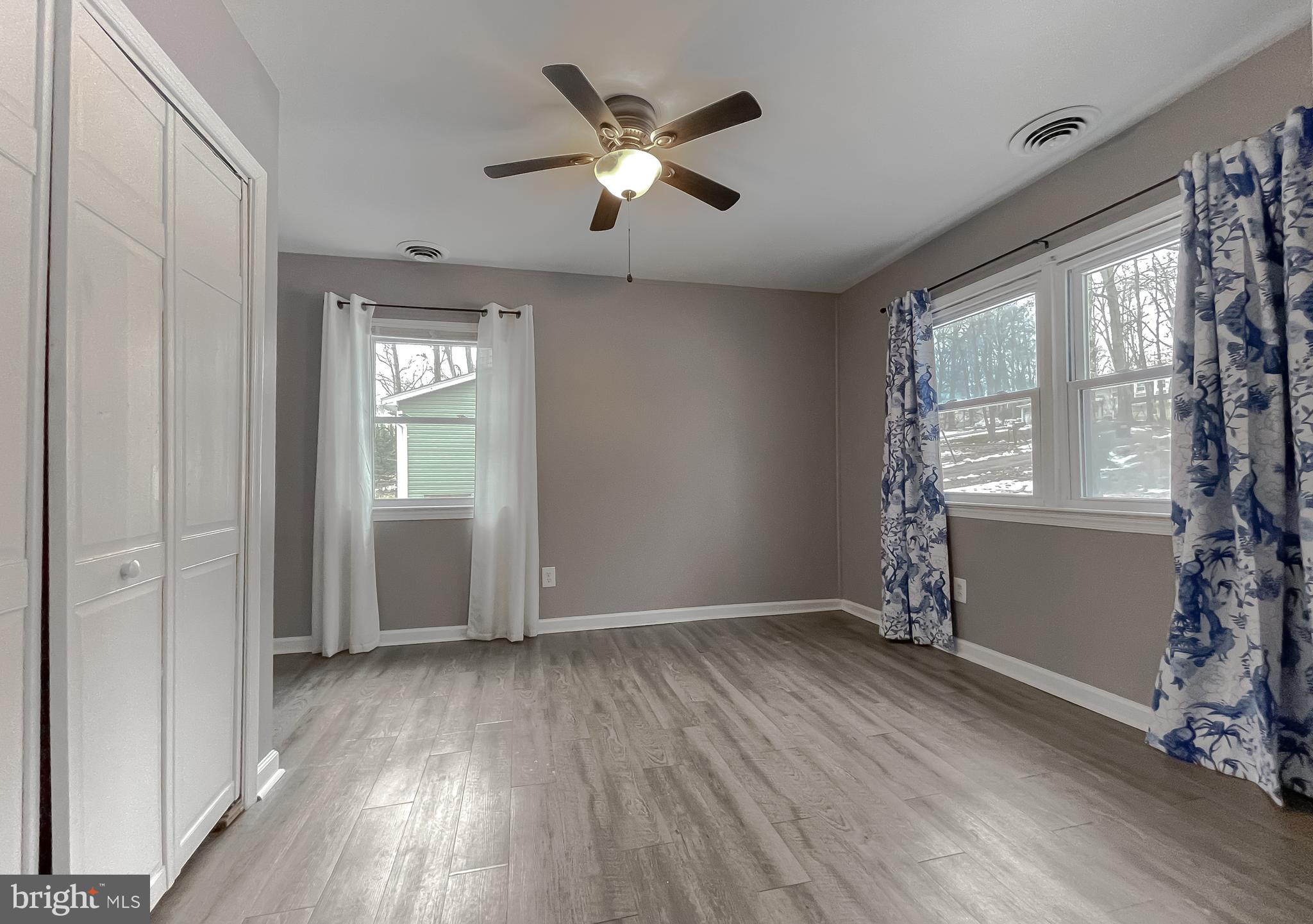 GOLDEN BEACH - Residential Lease