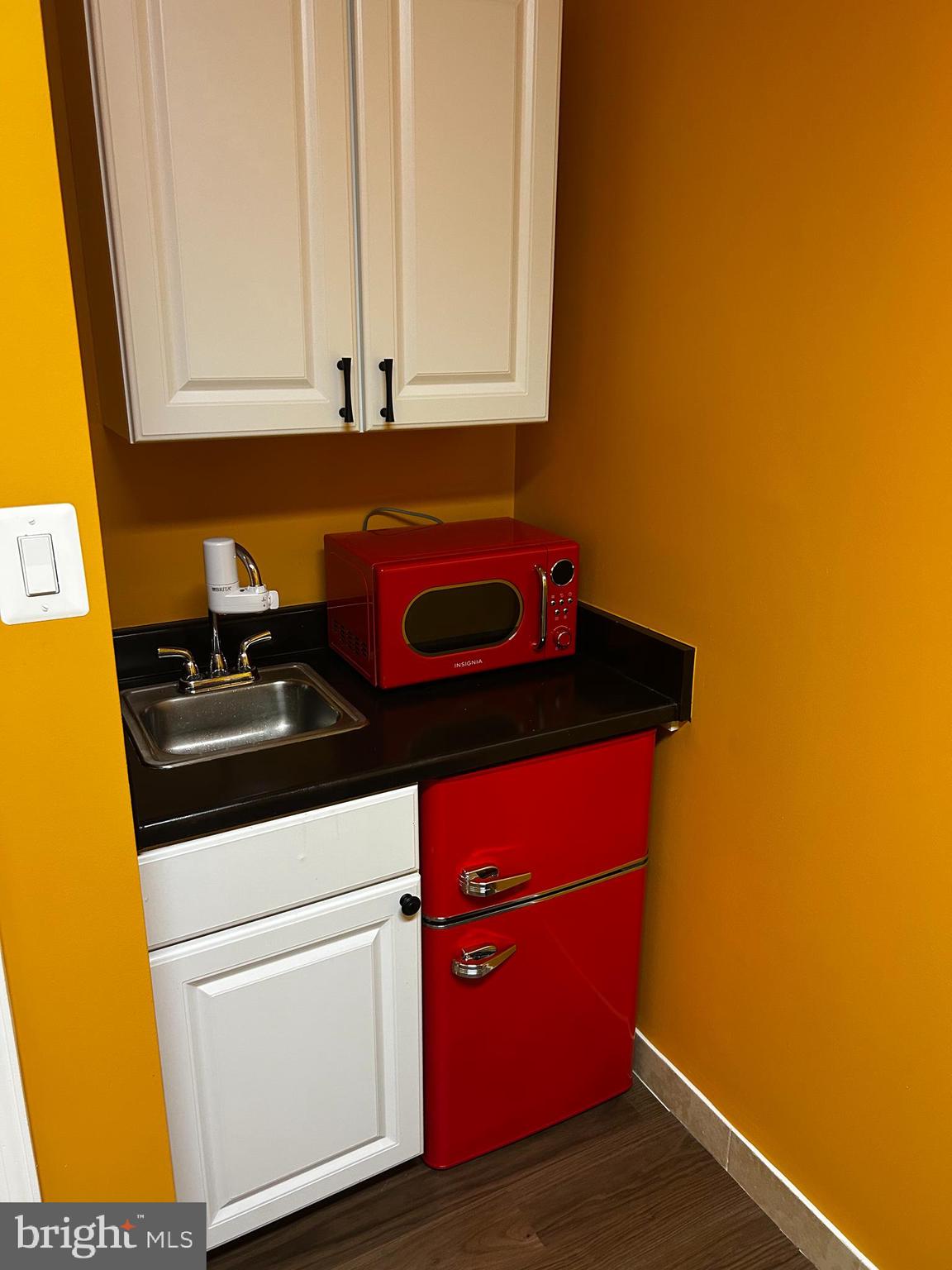 18504 OFFICE PARK DRIVE 18504