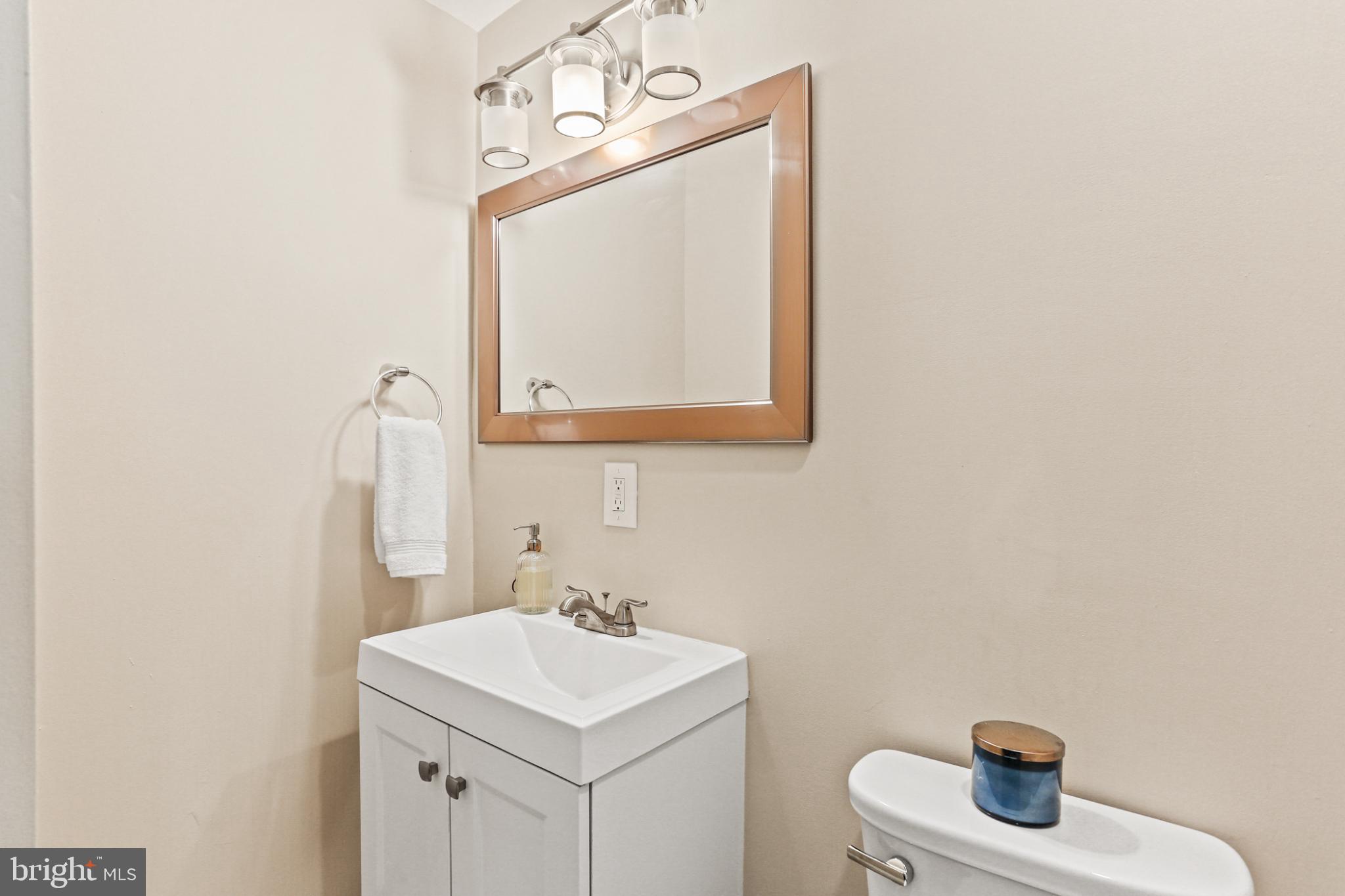 LOCUST POINT - Residential Lease