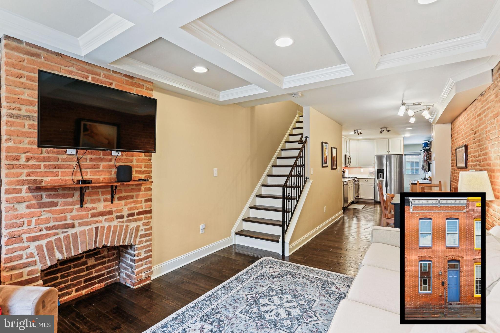 LOCUST POINT - Residential Lease