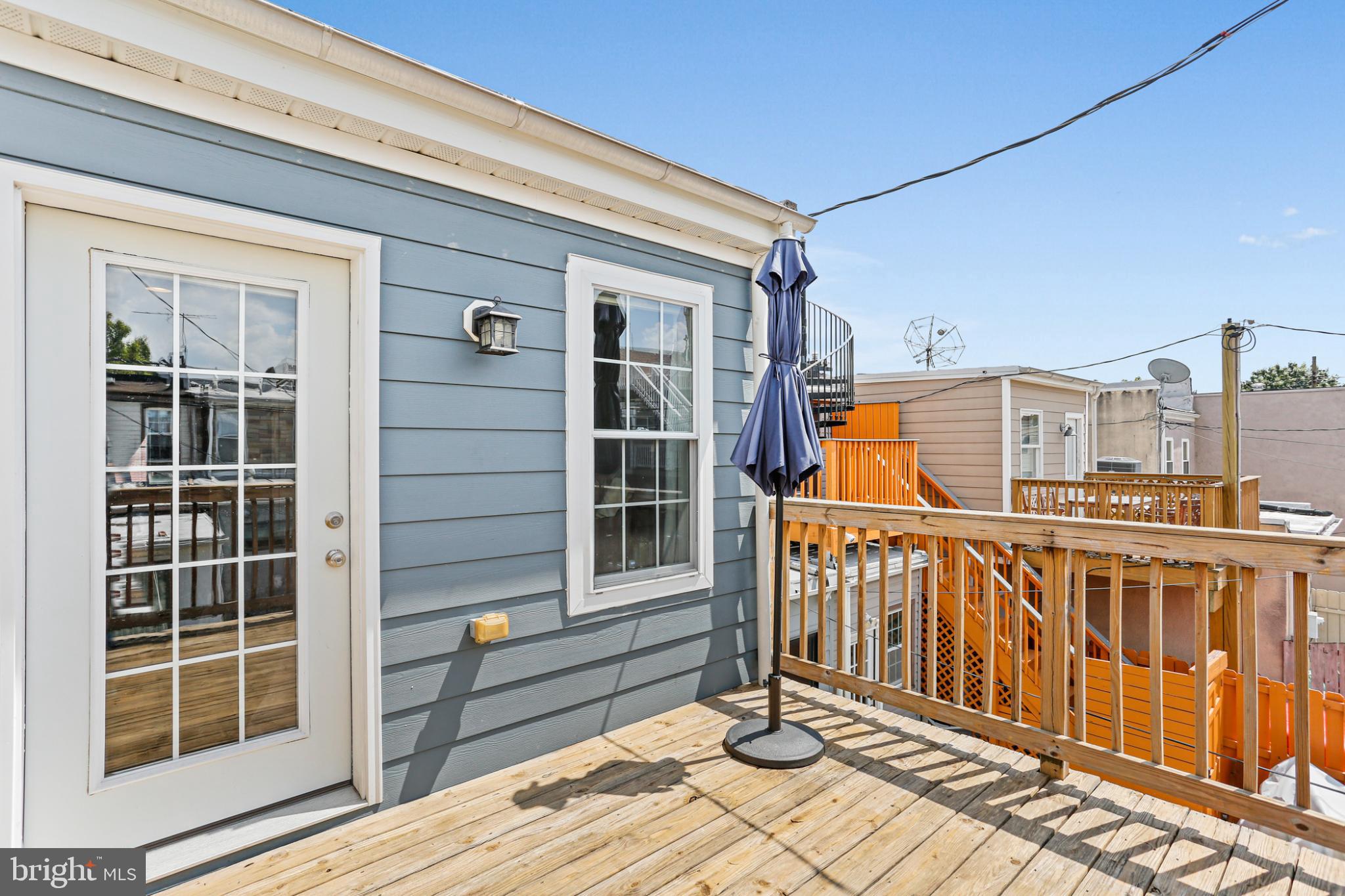 LOCUST POINT - Residential Lease