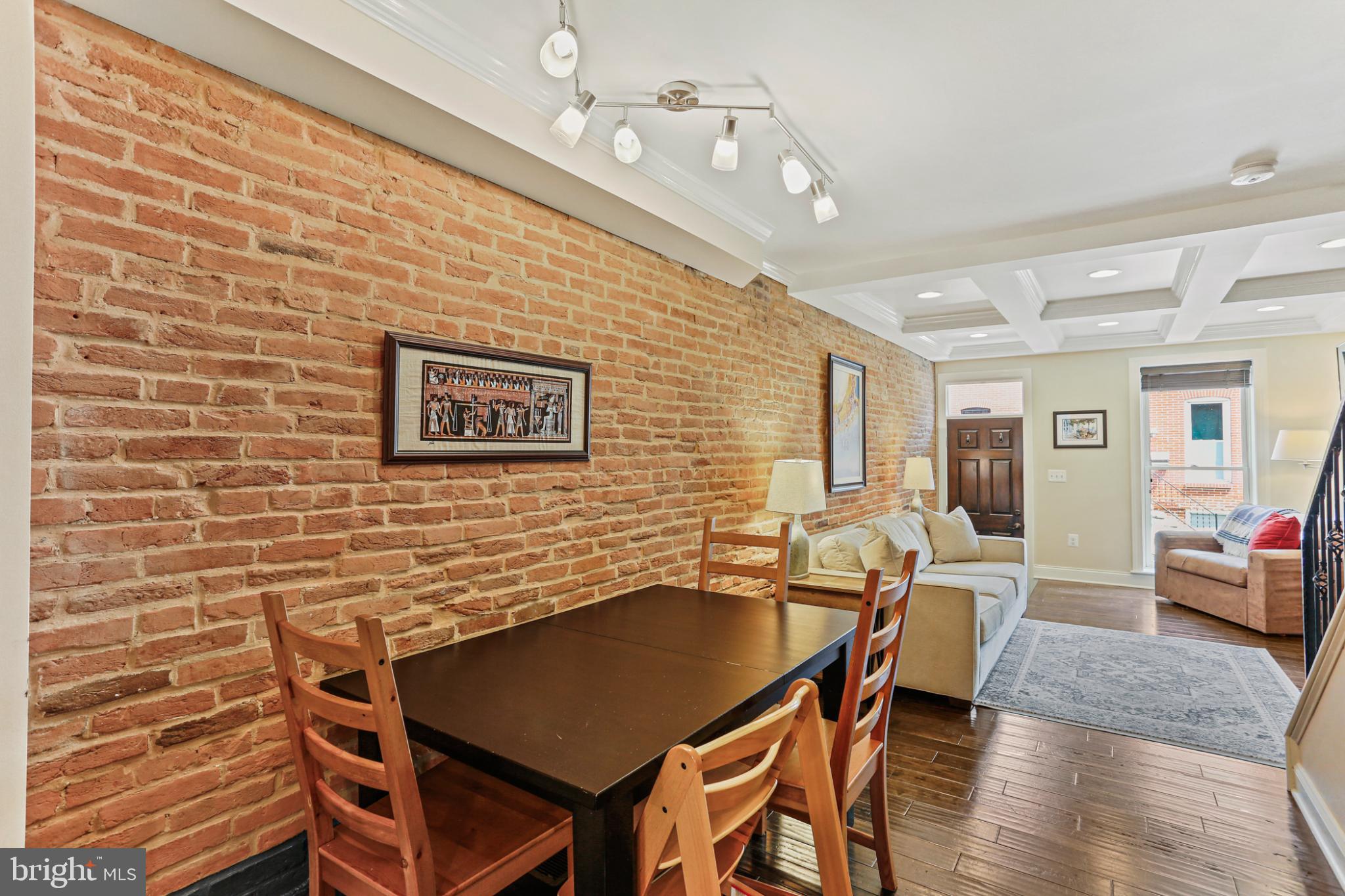 LOCUST POINT - Residential Lease