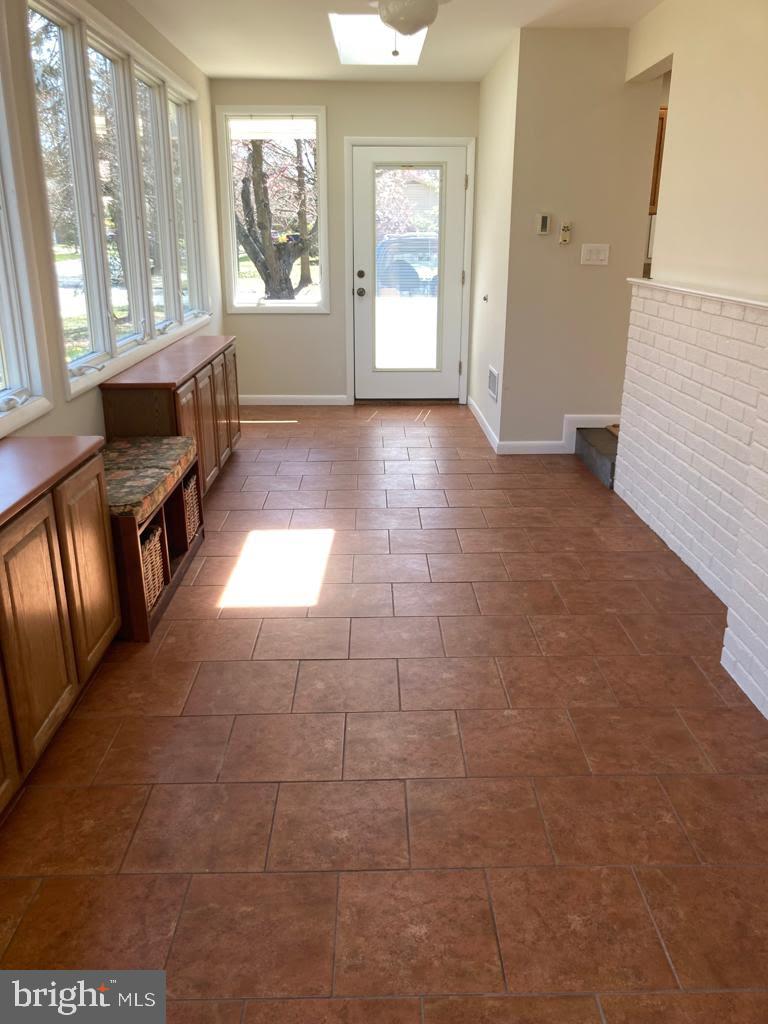 5001 WHITE FLINT DRIVE