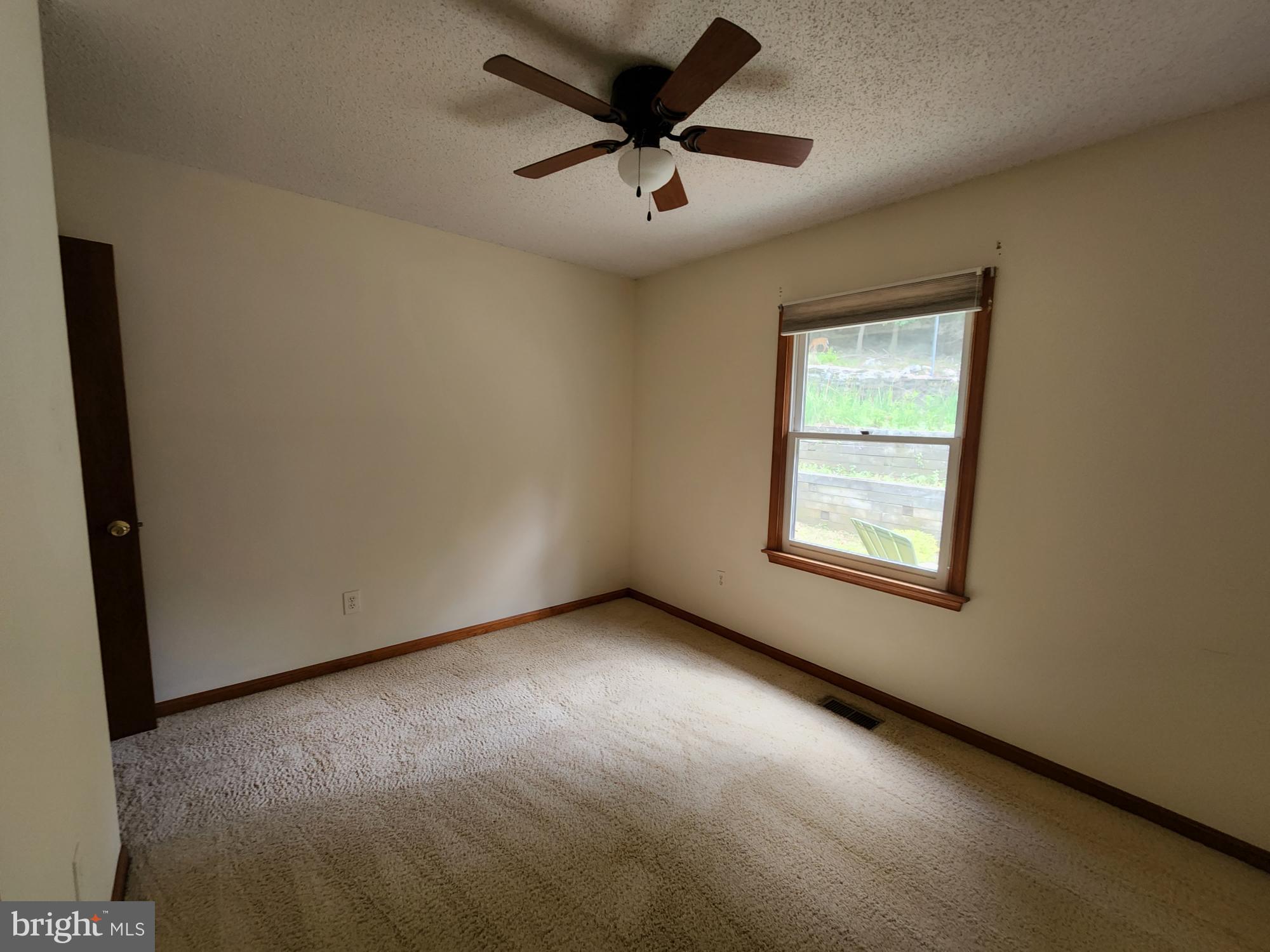 SHANNONDALE - Residential